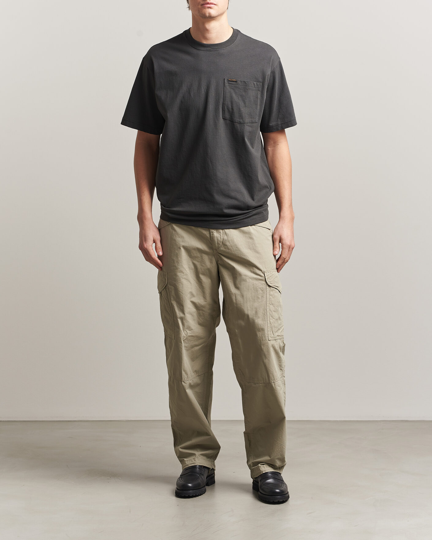 Herre | T-Shirts | Filson | Pocket T-Shirt Faded Black