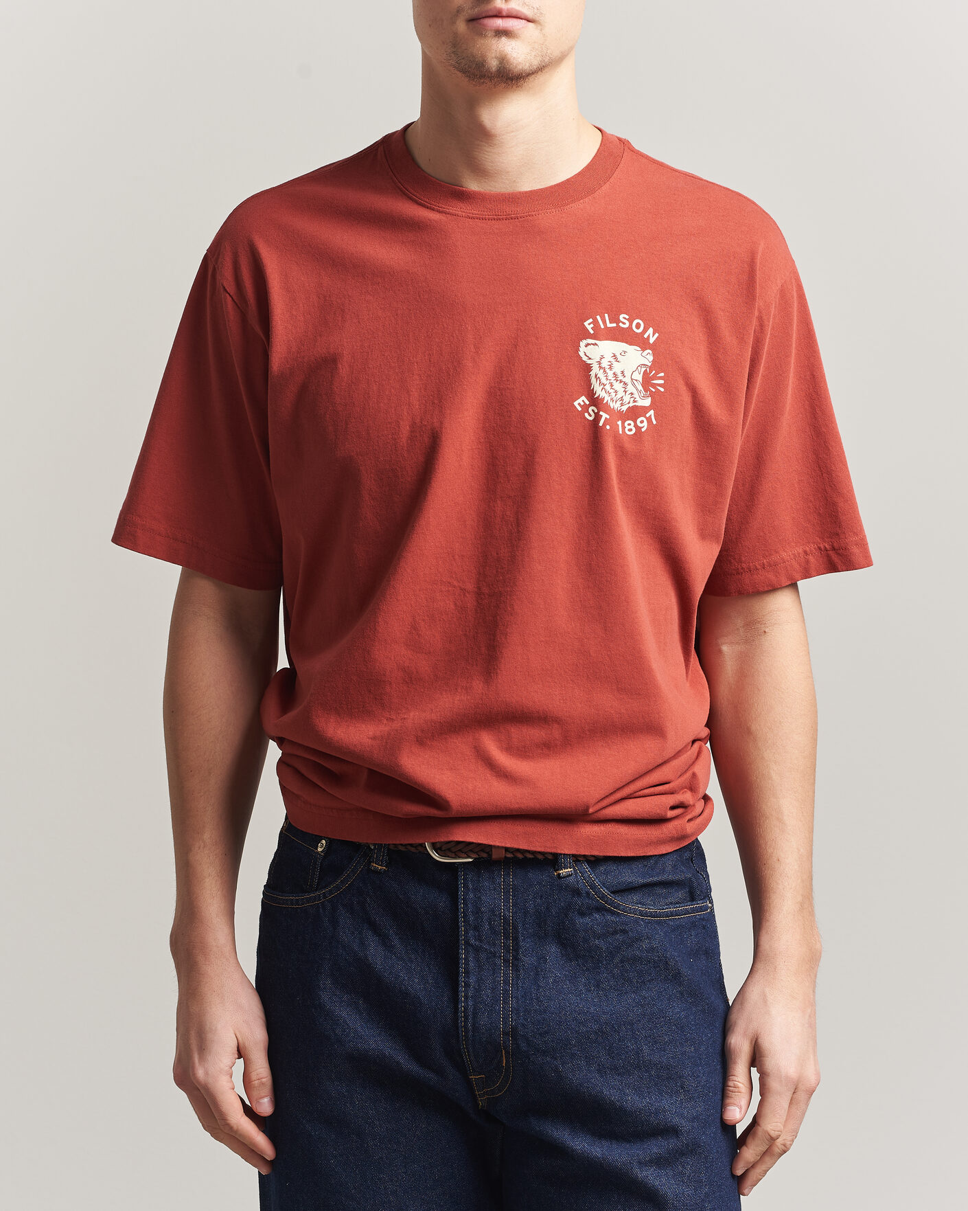 Herre | T-Shirts | Filson | Bear Graphic T-Shirt Chili Oil