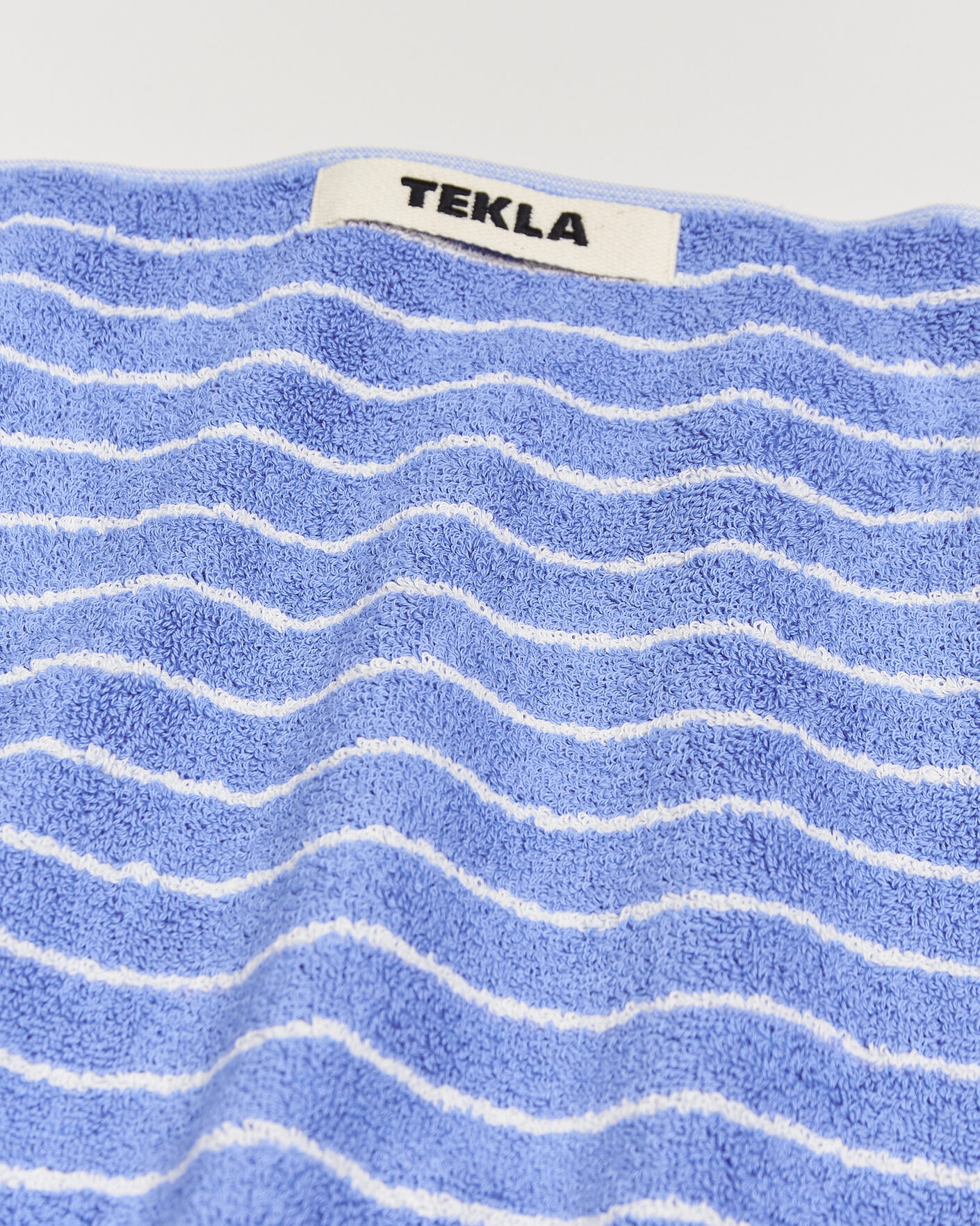 Herre | Tekstiler | Tekla | TeklaOrganic Terry Hand TowelClear Blue Stripes