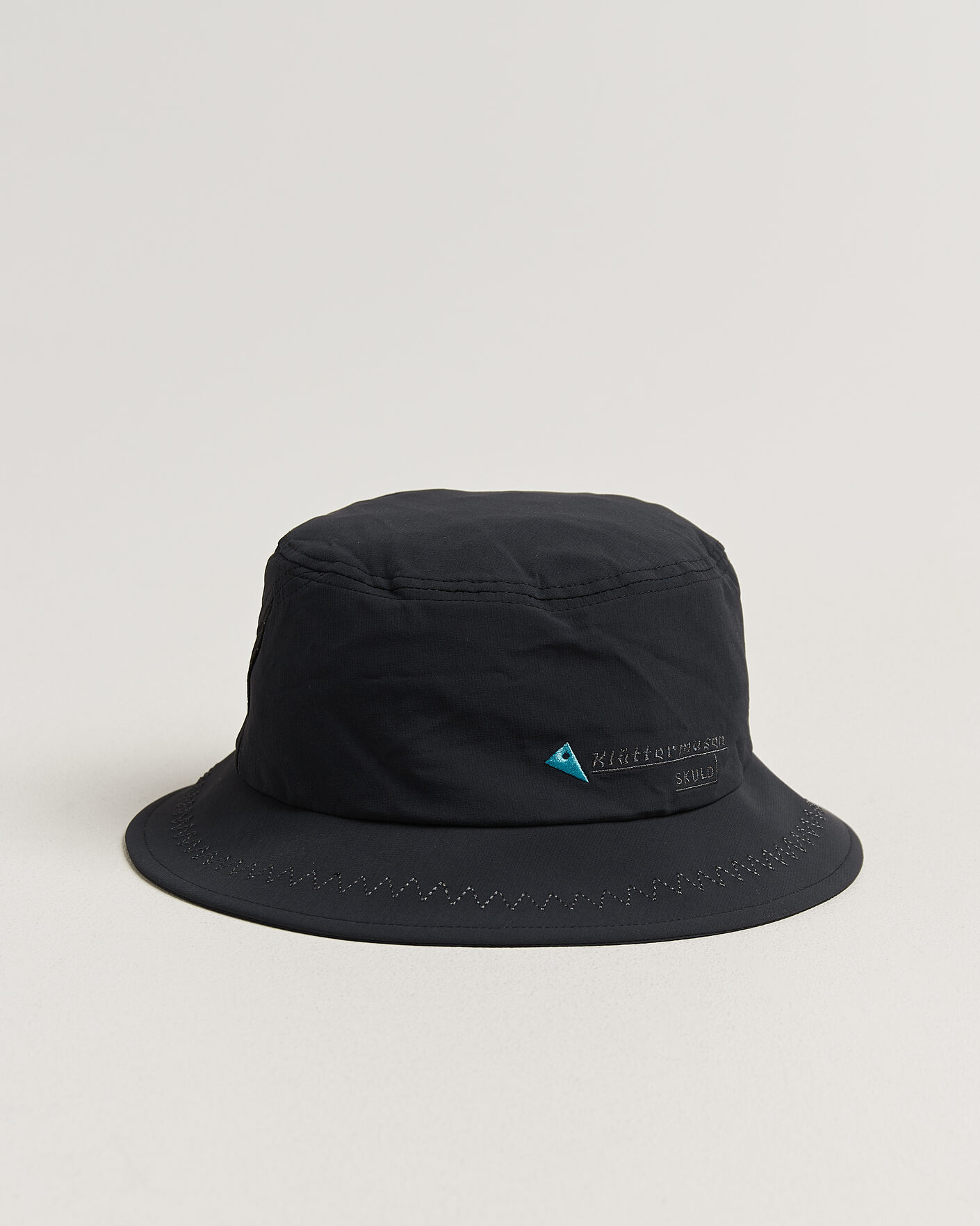Herre | Hatter og capser | Klättermusen | Skuld Bucket Hat Black