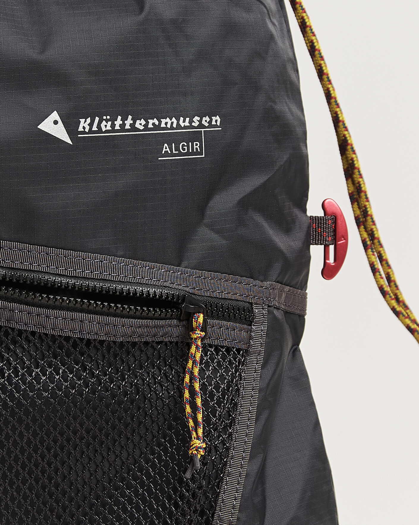 Herre | Vesker | Klättermusen | Algir Sack Pack Raven