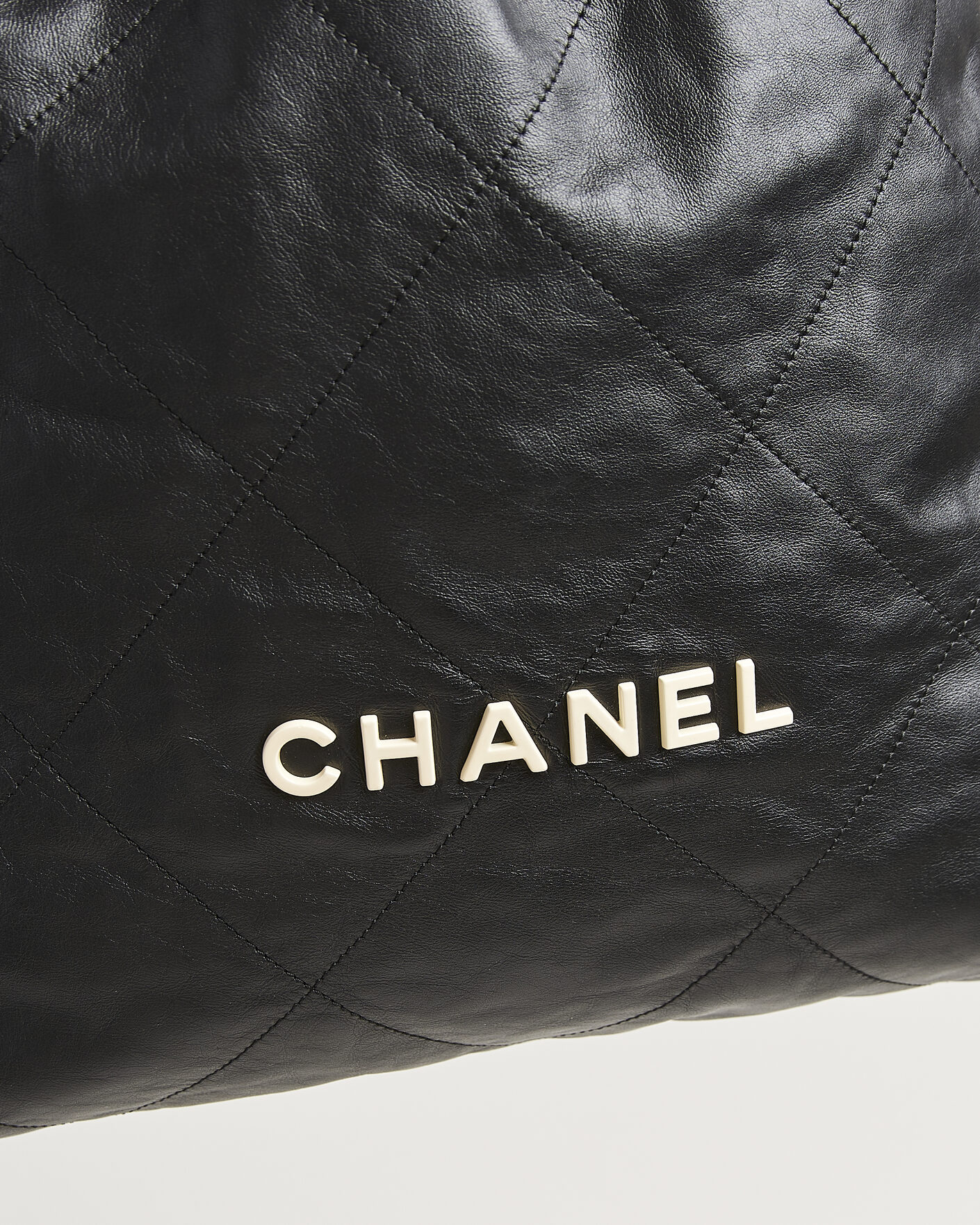 Herre | Pre-Owned & Vintage Bags | Chanel Pre-Owned | Chanel 22 Backpack Black