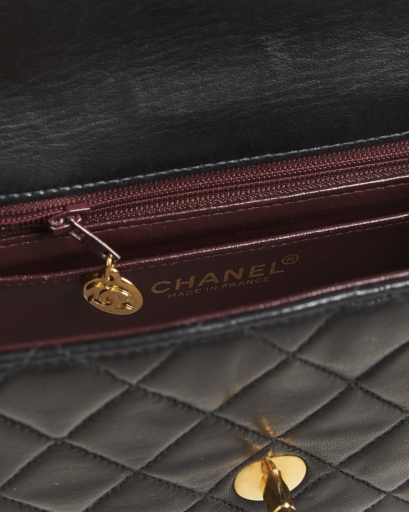 Herre | Pre-Owned & Vintage Bags | Chanel Pre-Owned | Classic Mini Single Flap Square Bag Black