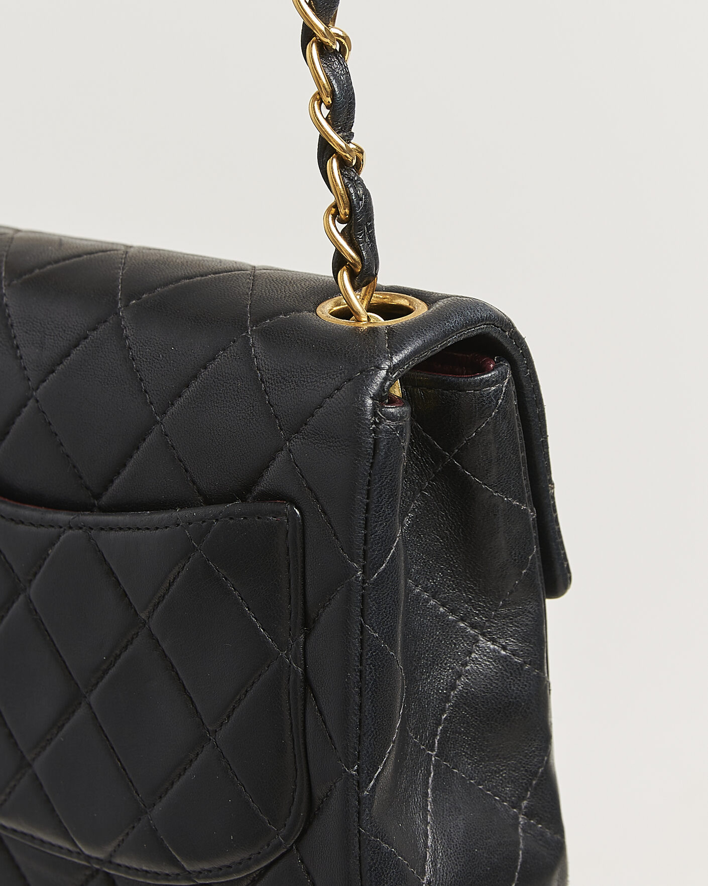 Herre | Pre-Owned & Vintage Bags | Chanel Pre-Owned | Classic Mini Single Flap Square Bag Black