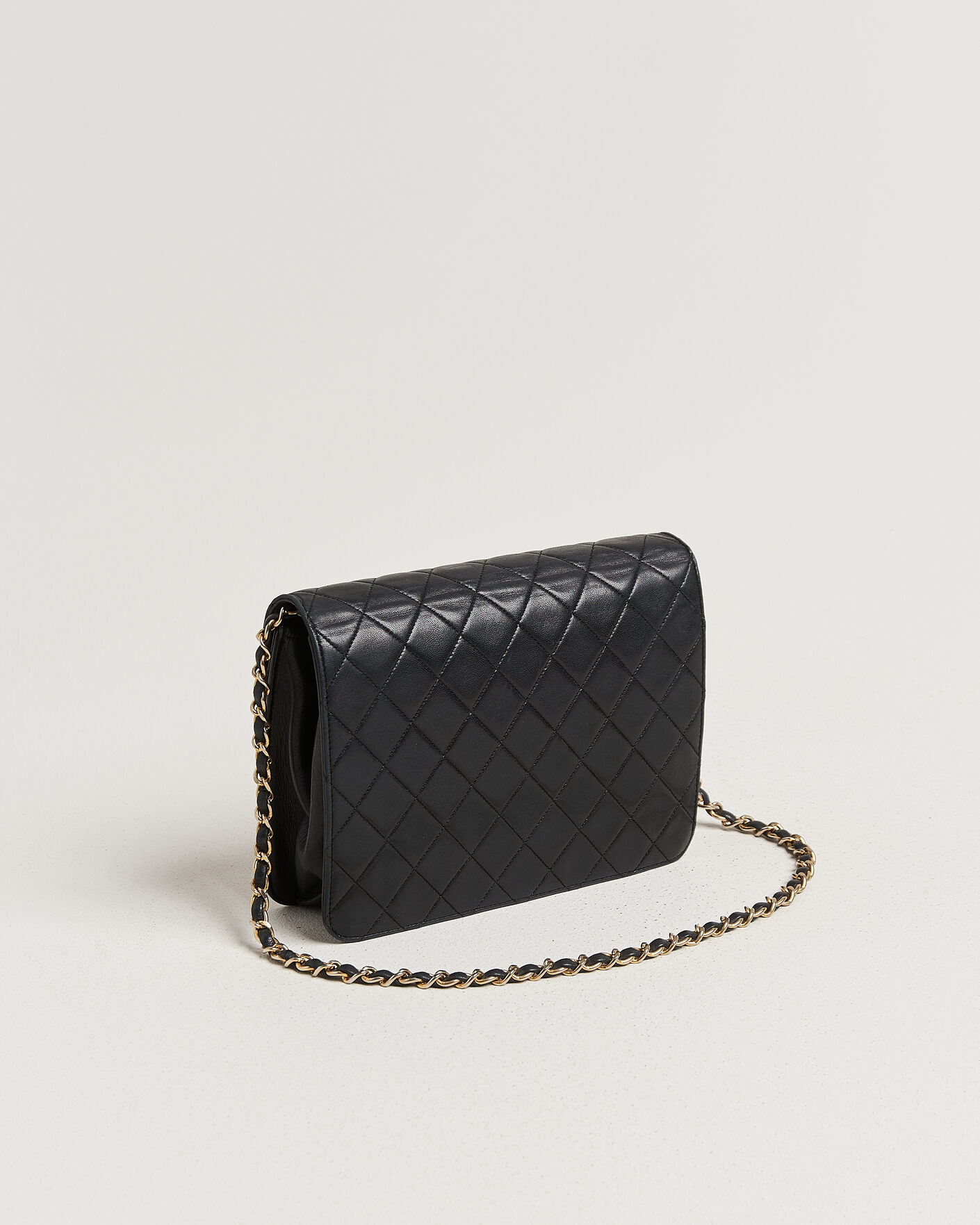 Herre | Pre-Owned & Vintage Bags | Chanel Pre-Owned | Single Flap Bag Black