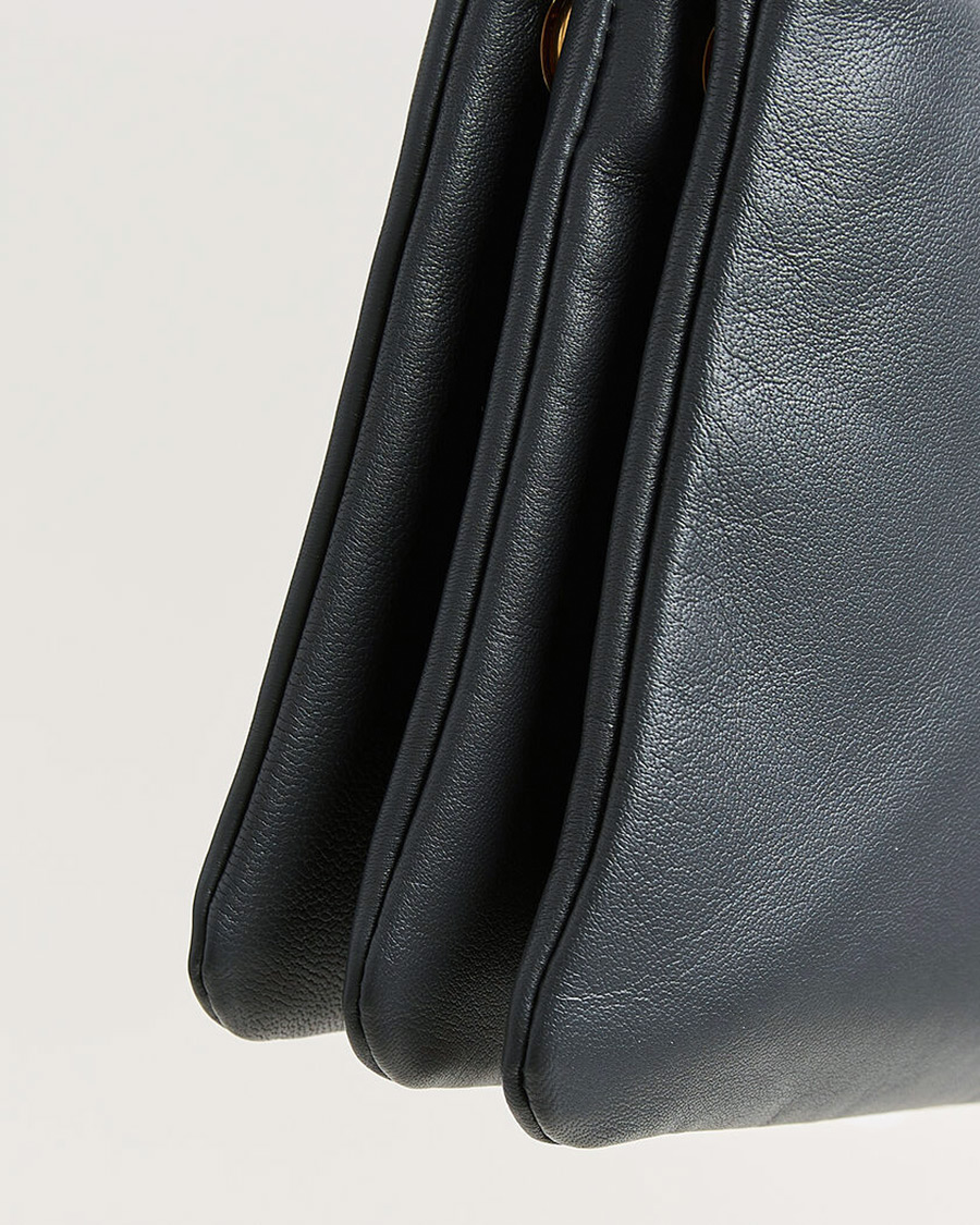 Herre | Pre-Owned & Vintage Bags | Celine Pre-Owned | Trio Bag Small Leather Grey