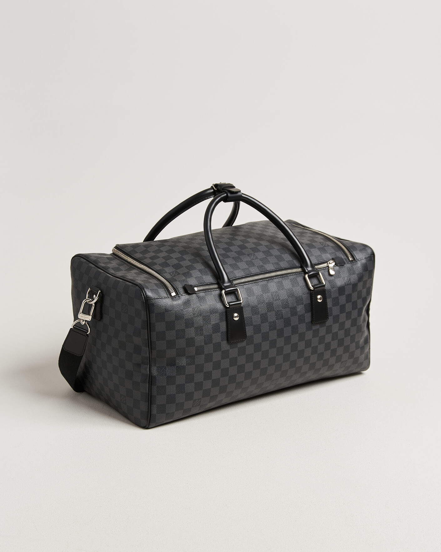 Herre | Pre-Owned & Vintage Bags | Louis Vuitton Pre-Owned | Roadster 50 Damier Graphite