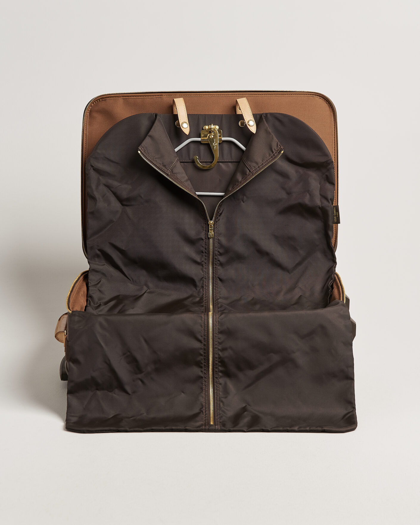 Herre | Pre-Owned & Vintage Bags | Louis Vuitton Pre-Owned | Pegase 55 Trolley Case Monogram