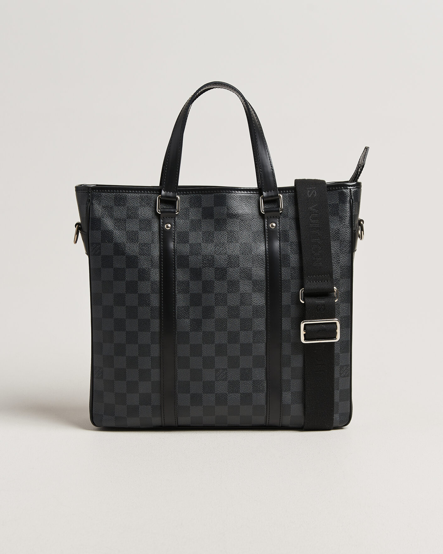 Herre | Pre-Owned & Vintage Bags | Louis Vuitton Pre-Owned | Tadao Tote bag PM Damier Graphite