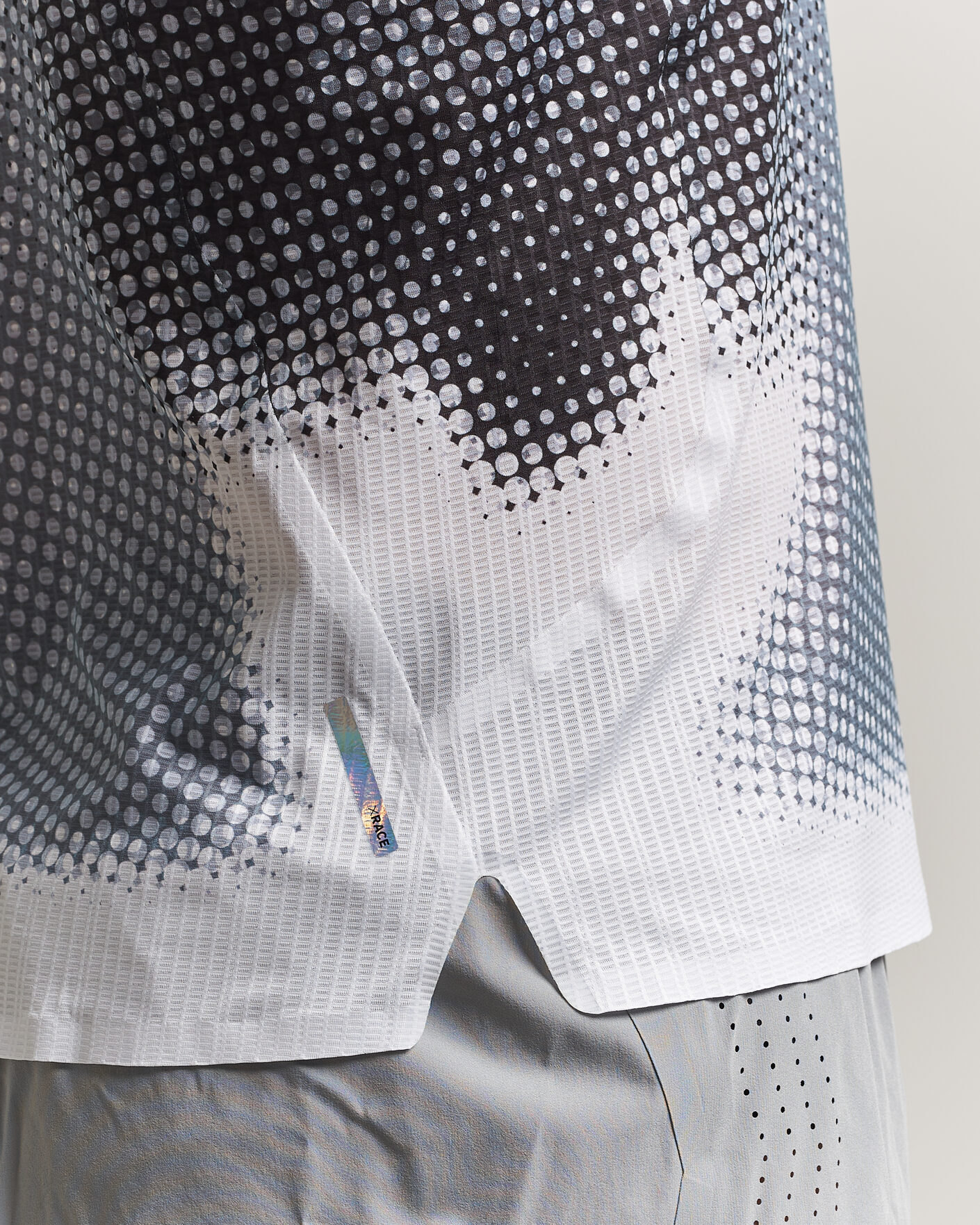 Herre | T-Shirts | SOAR Running | Race Vest Black/White