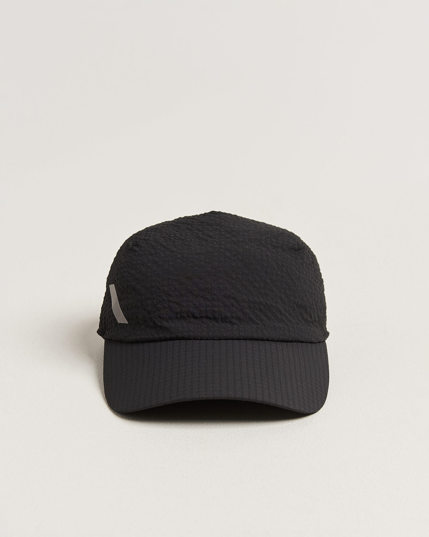 Herre | Hatter og capser | SOAR Running | Dart Cap Black
