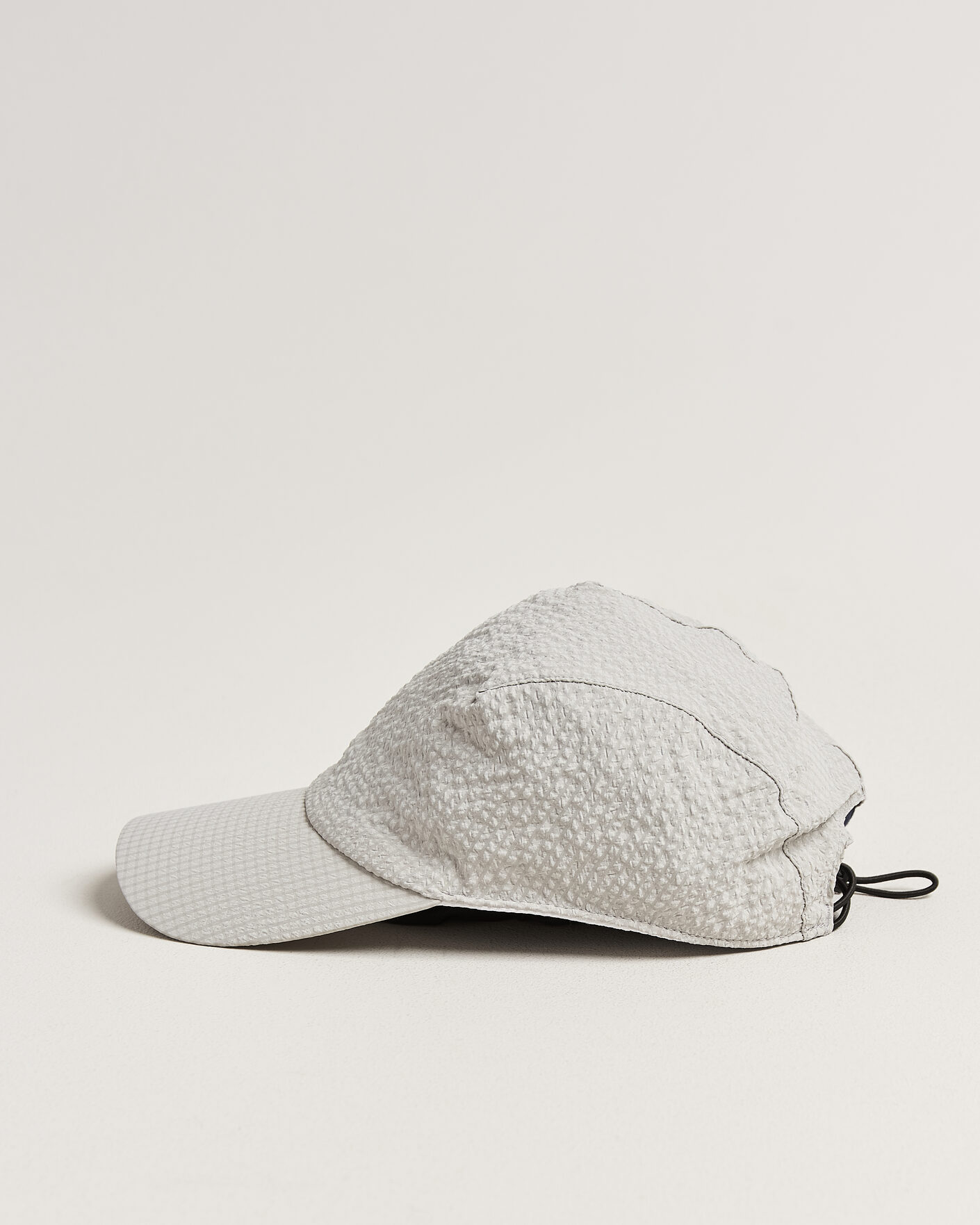 Herre | Hatter og capser | SOAR Running | Dart Cap Silver Grey