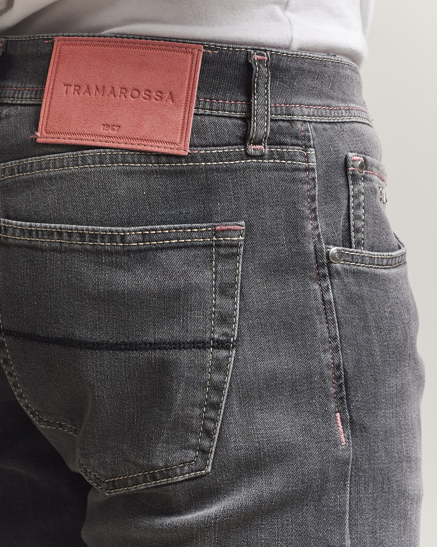 Herre | Jeans | Tramarossa | Michelangelo Contrast Seam Stretch Jeans Dark Grey
