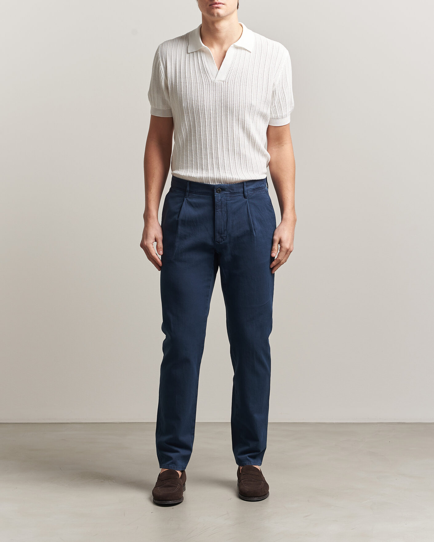 Herre | Bukser | Incotex | Tapered Fit Pleated Linen Slacks Navy
