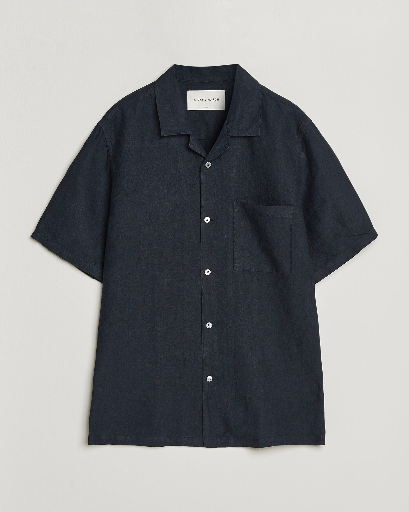 Herre | Skjorter | A Day's March | Yamu Linen Short Sleeve Shirt Navy