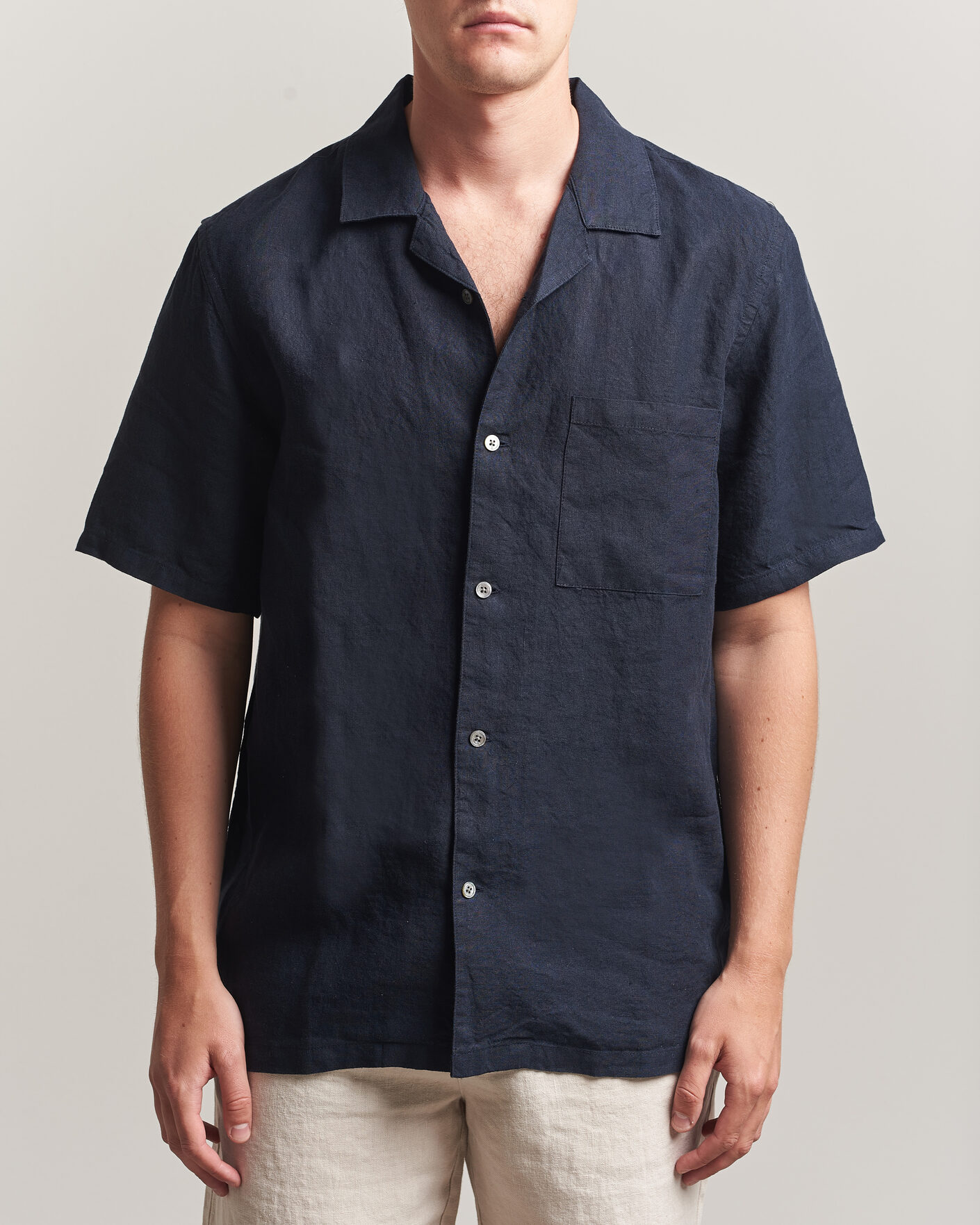 Herre | Skjorter | A Day's March | Yamu Linen Short Sleeve Shirt Navy