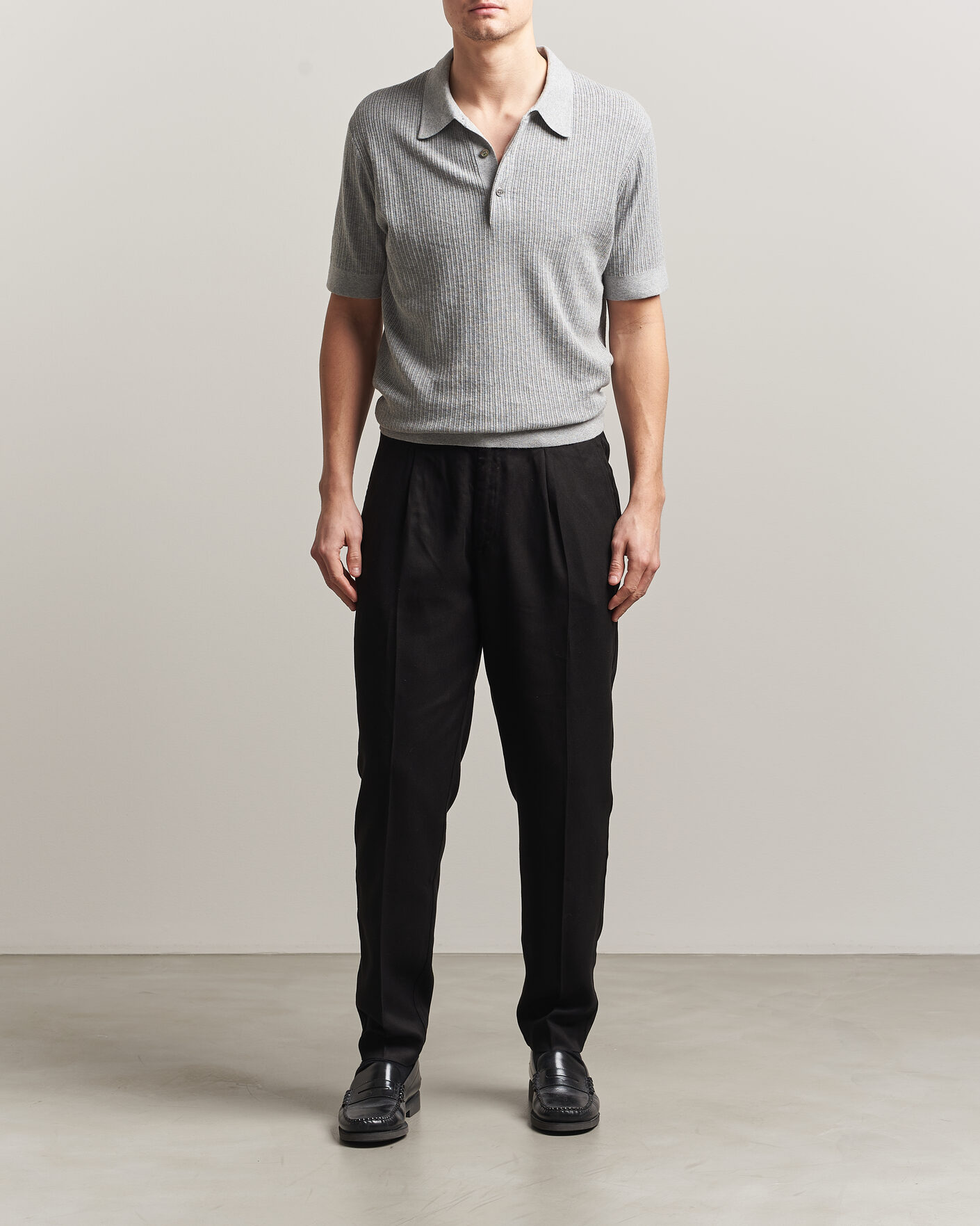 Herre | Pikéer | A Day's March | Aspen Structured Knitted Polo Grey