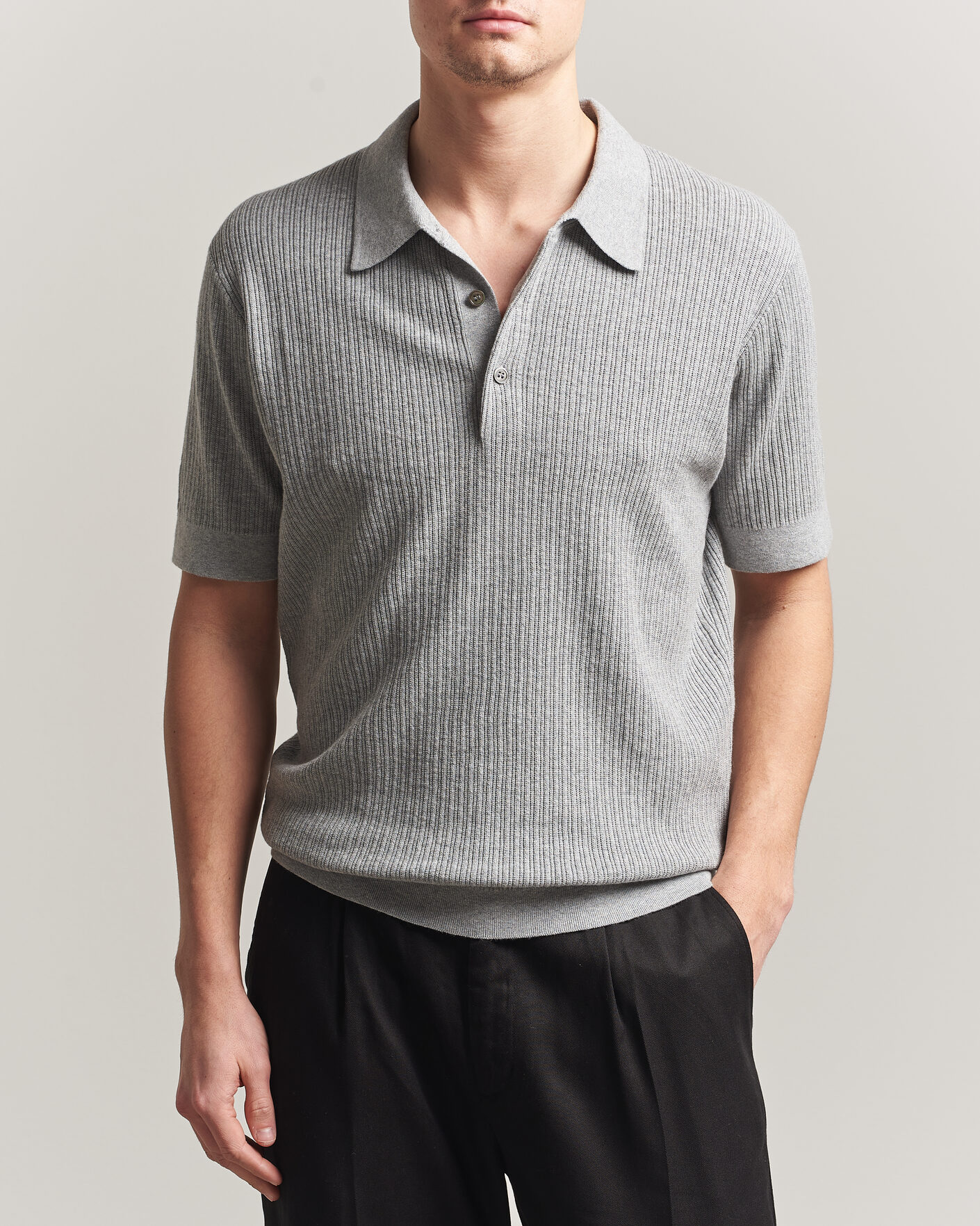 Herre | Pikéer | A Day's March | Aspen Structured Knitted Polo Grey