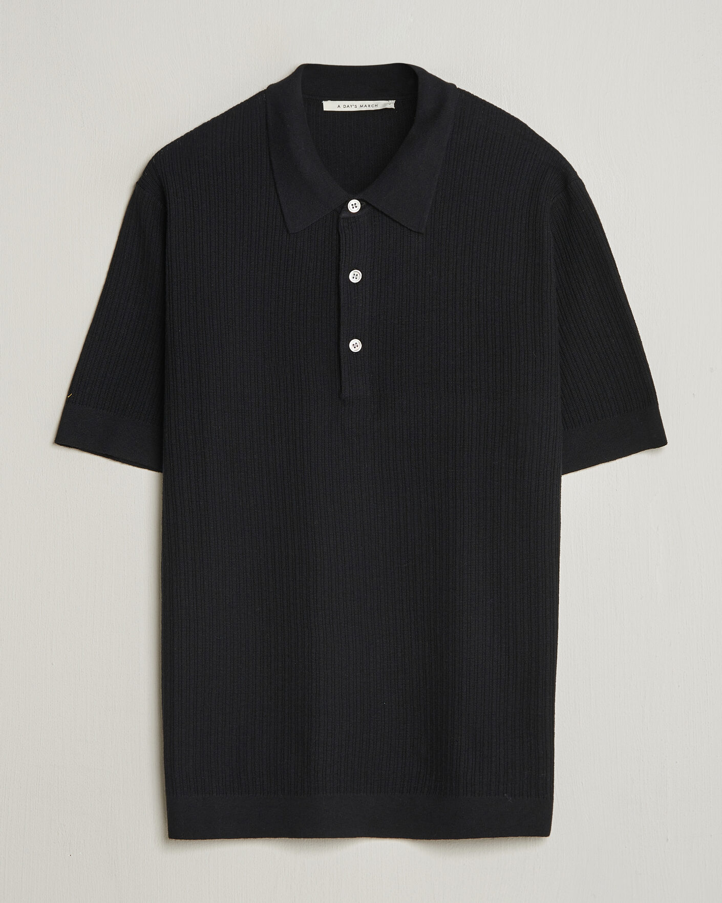 Herre | Pikéer | A Day's March | Aspen Structured Knitted Polo Black