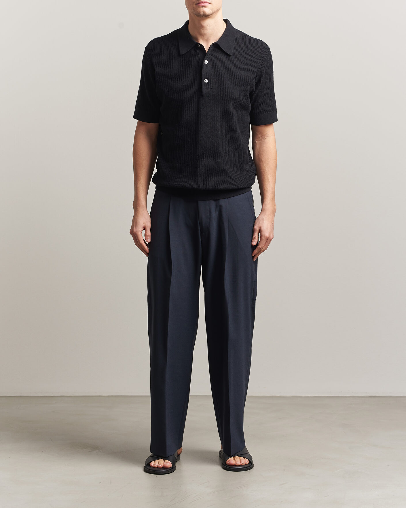 Herre | Pikéer | A Day's March | Aspen Structured Knitted Polo Black