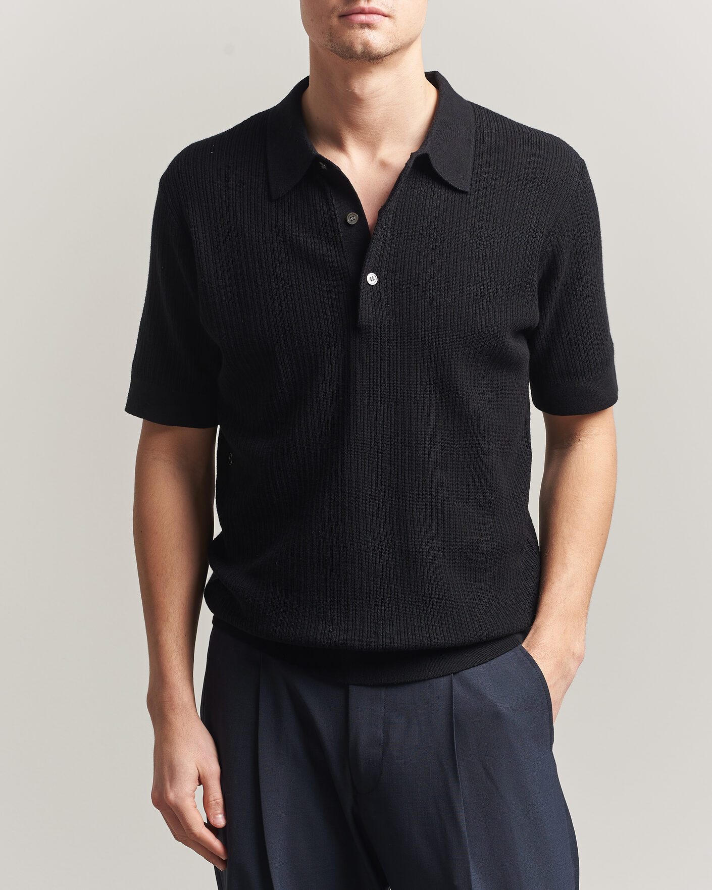 Herre | Pikéer | A Day's March | Aspen Structured Knitted Polo Black