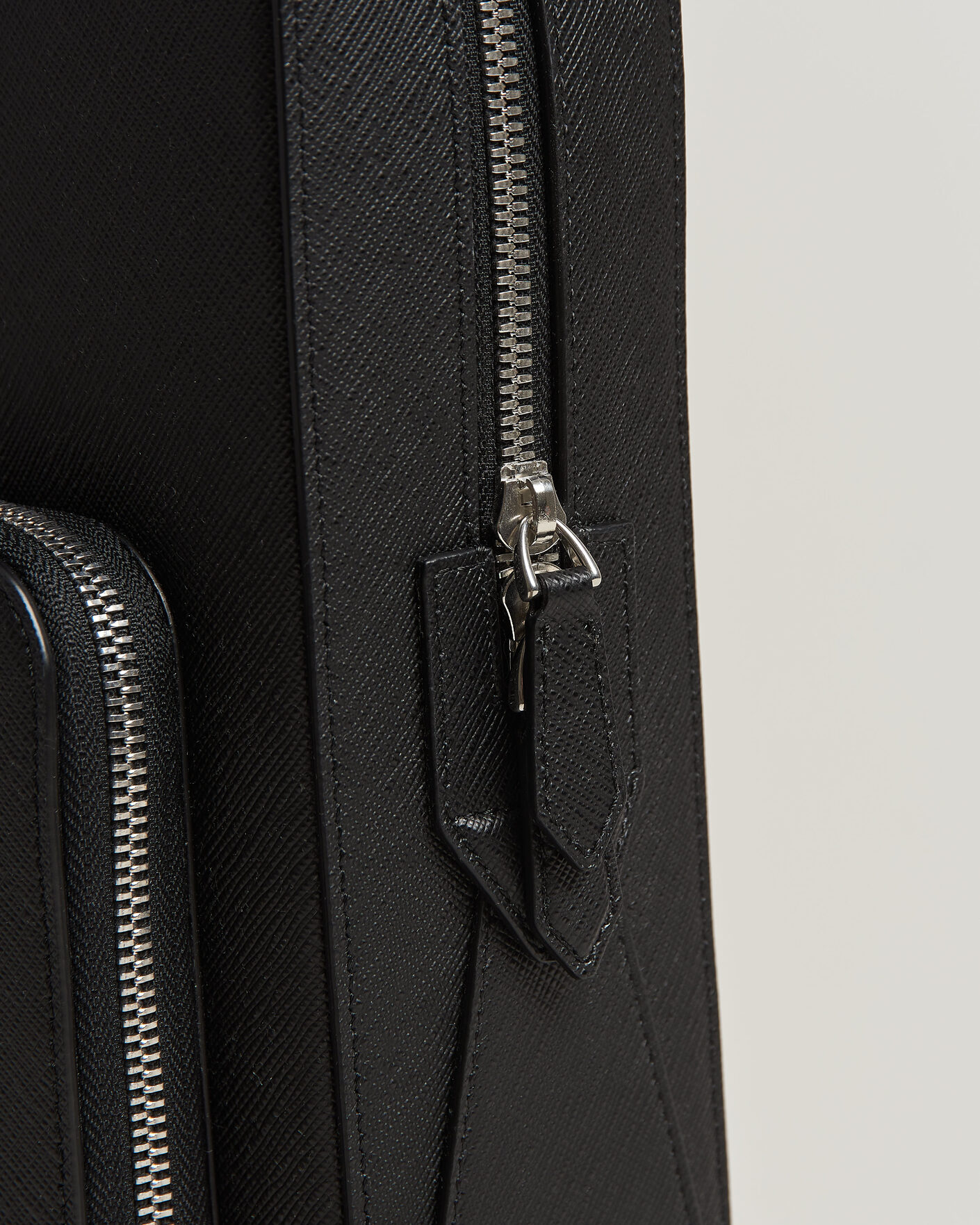 Herre | Vesker | Montblanc | Medium Sartorial Leather Briefcase with Pocket Black