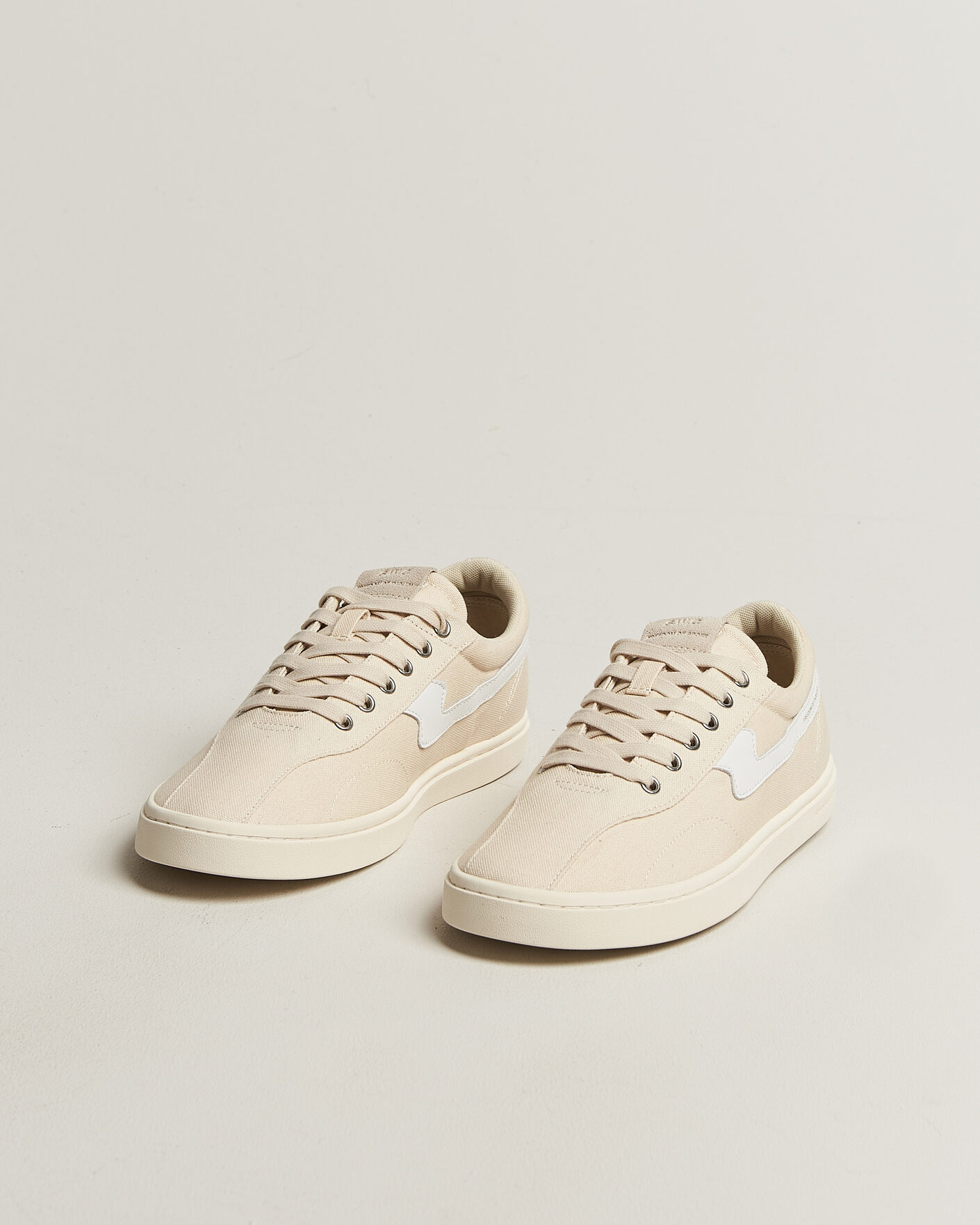 Herre | Sneakers | Stepney Workers Club | Surma S-Strike Canvas Sneaker Ecru