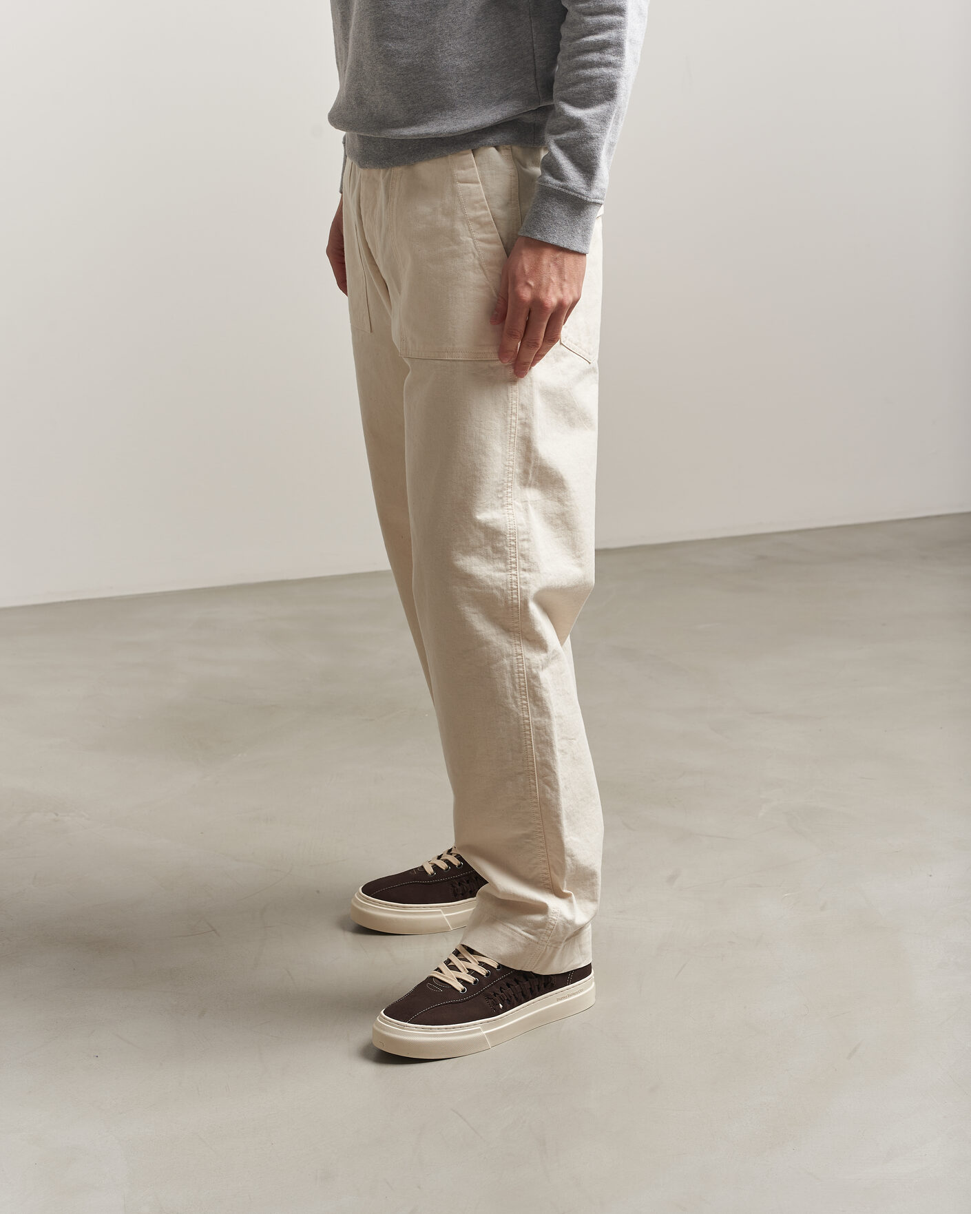 Herre | Sneakers | Stepney Workers Club | Dellow 02 Woven Suede Sneaker Dark Brown