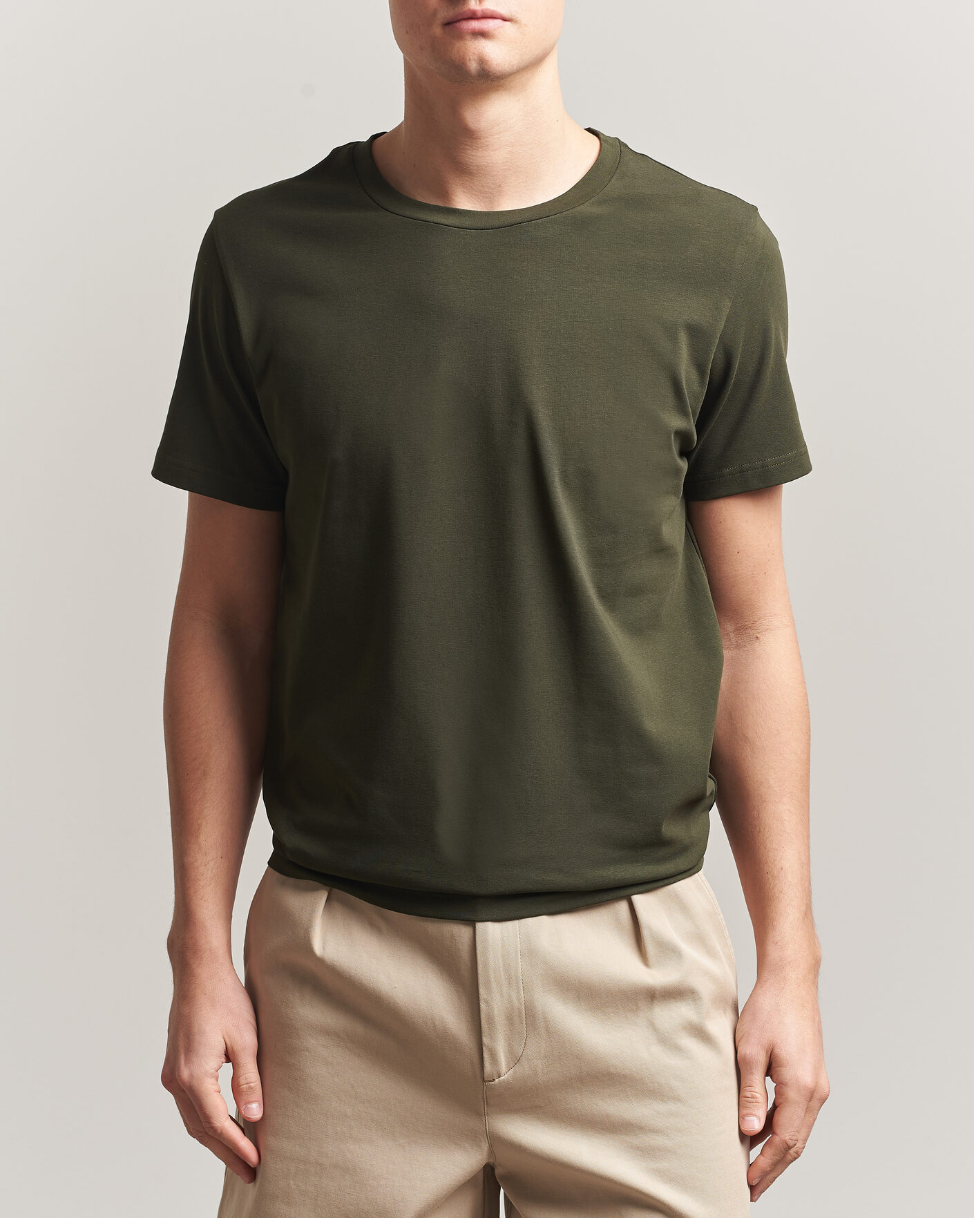 Herre | T-Shirts | Filippa K | Soft Lycra T-Shirt Midnight Olive