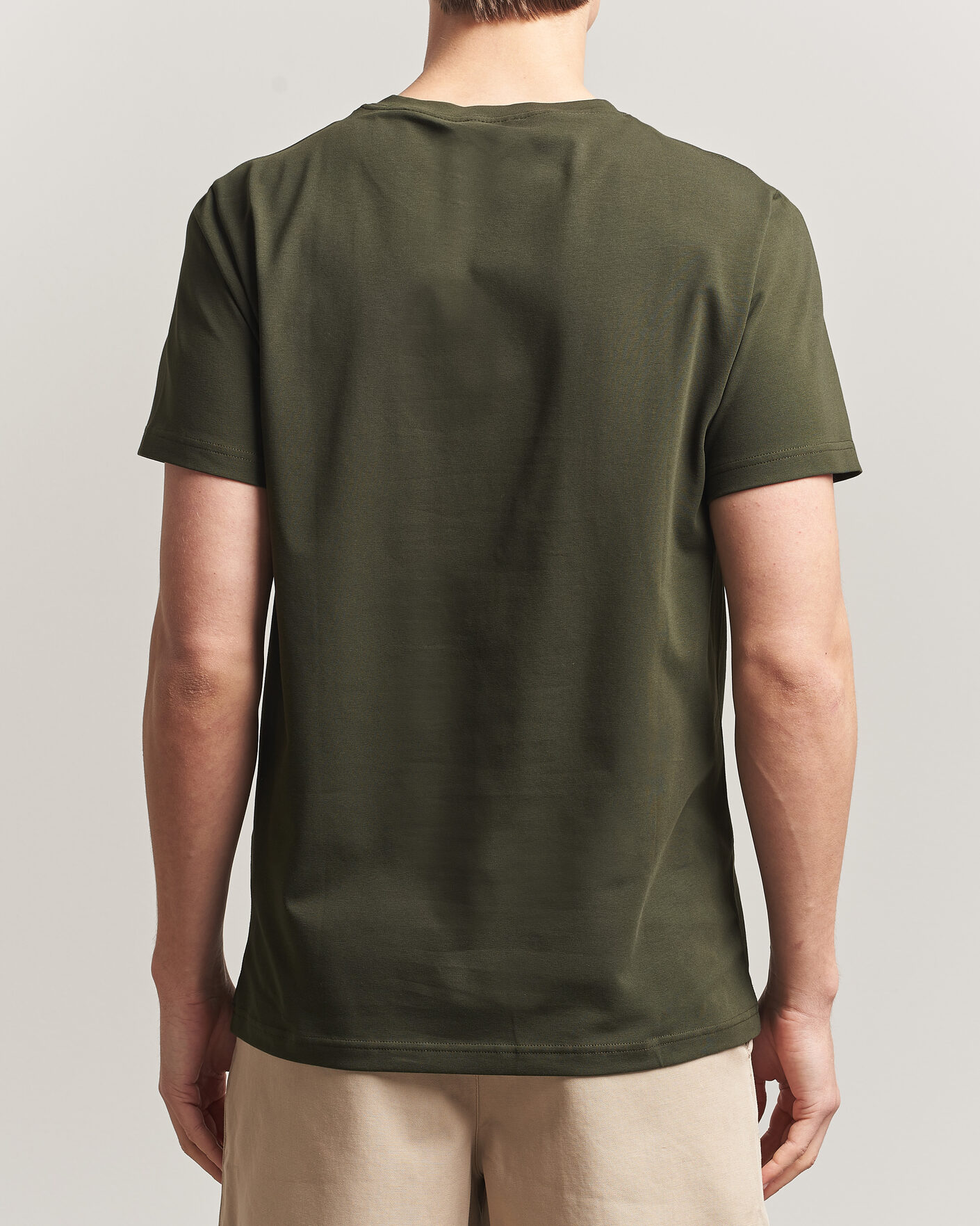Herre | T-Shirts | Filippa K | Soft Lycra T-Shirt Midnight Olive