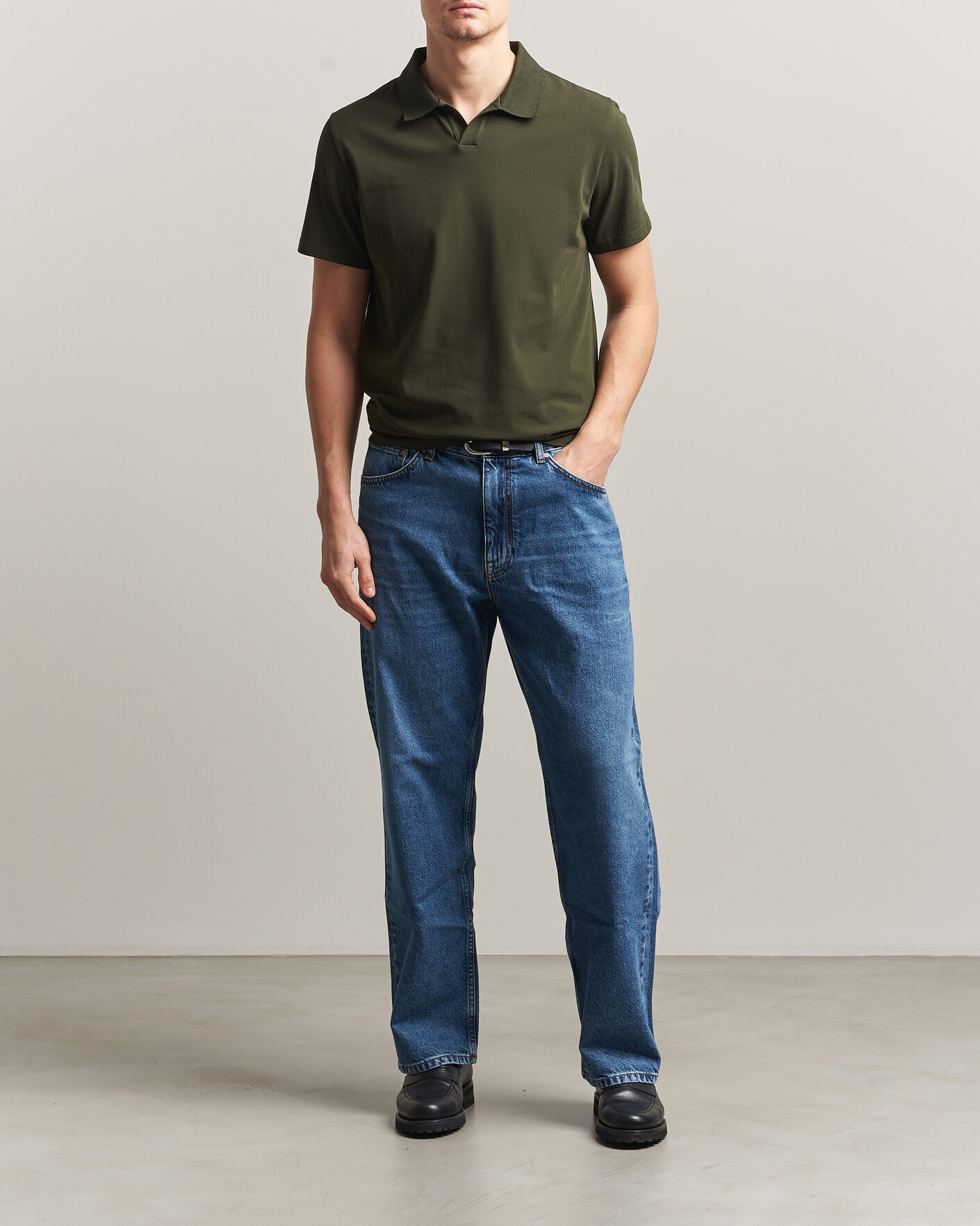 Herre | Pikéer | Filippa K | Soft Lycra Polo T-Shirt Midnight Olive