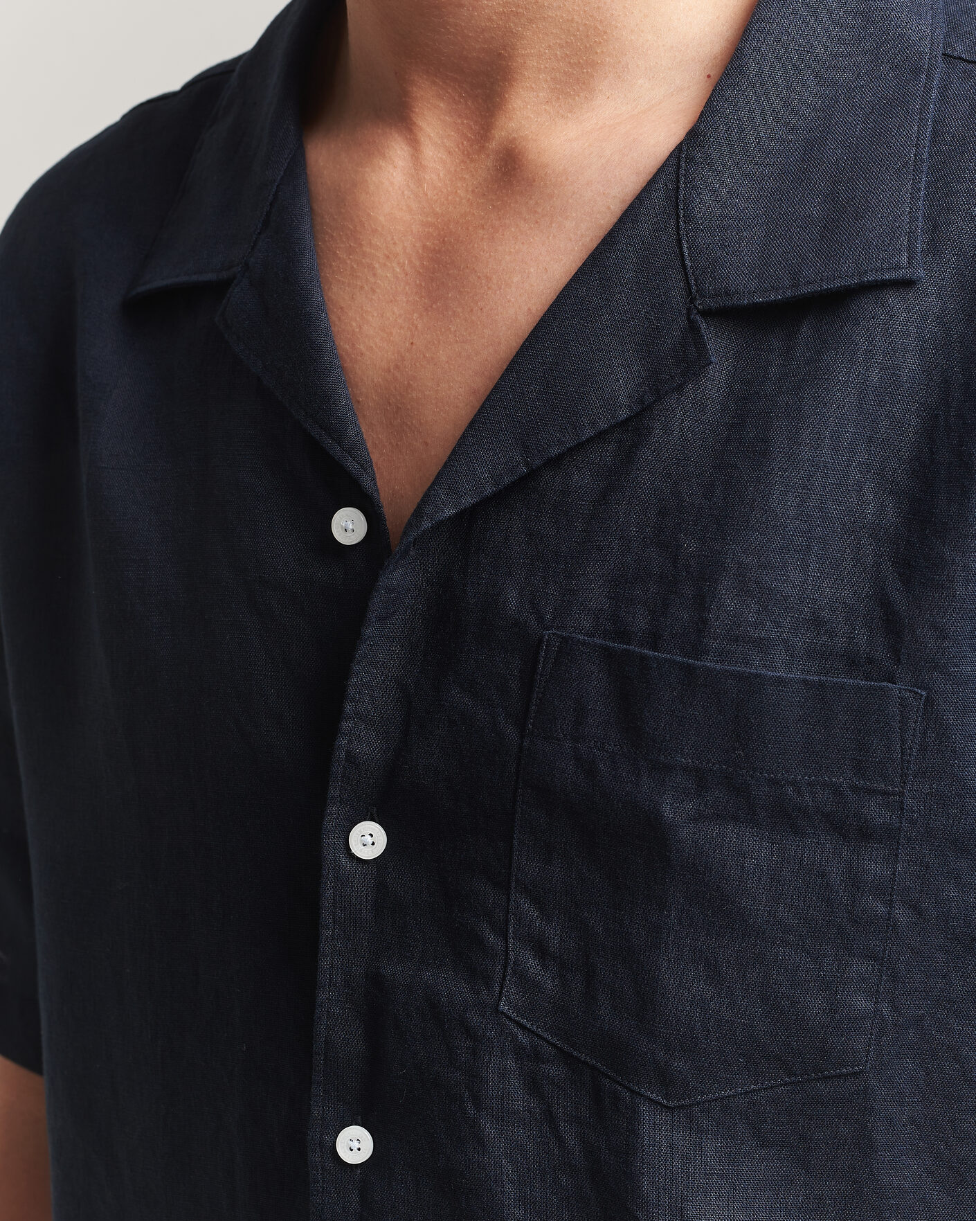 Herre | Skjorter | J.Lindeberg | Elio Linen Short Sleeve Shirt Navy