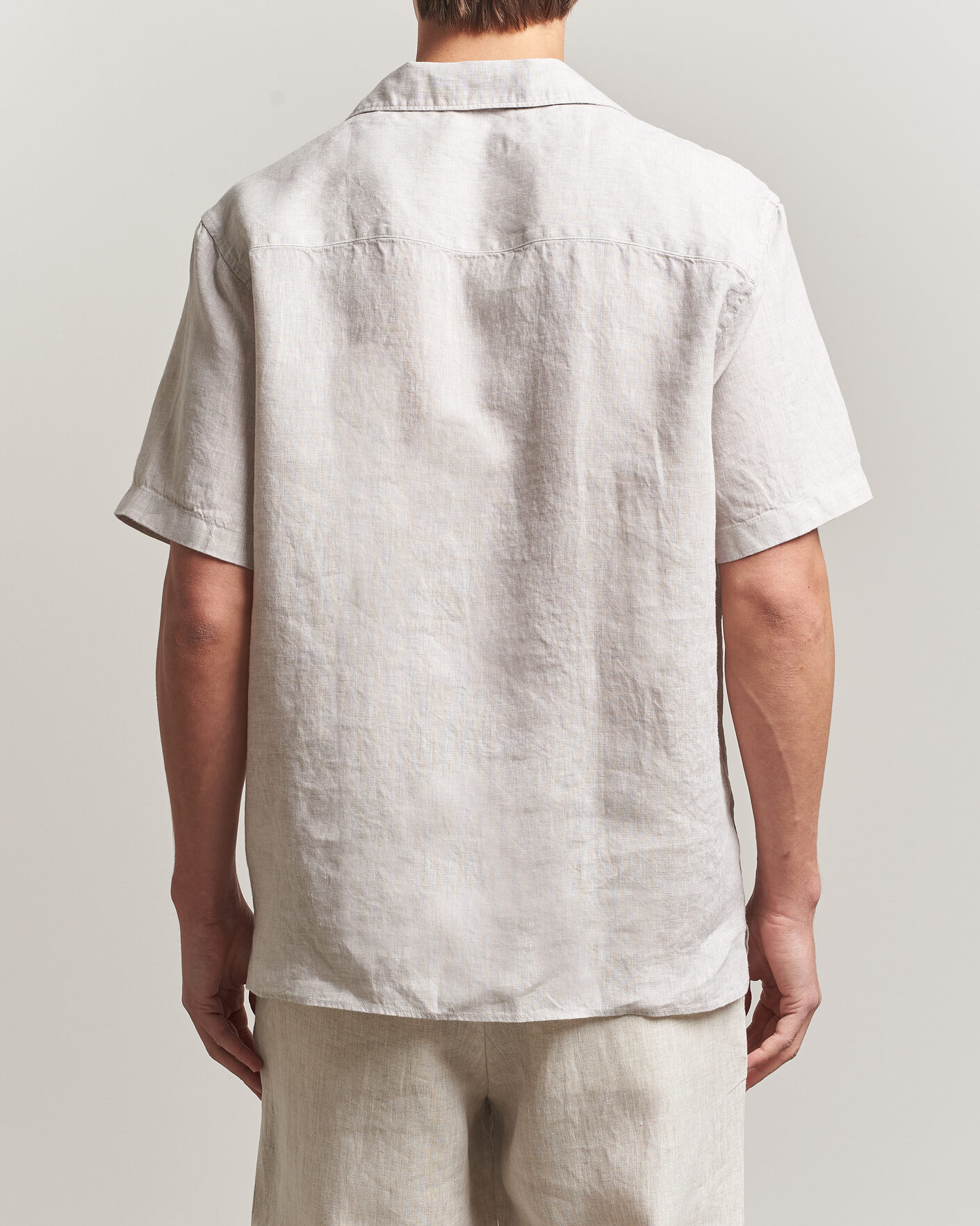 Herre | Skjorter | J.Lindeberg | Elio Linen Short Sleeve Shirt Moonbeam