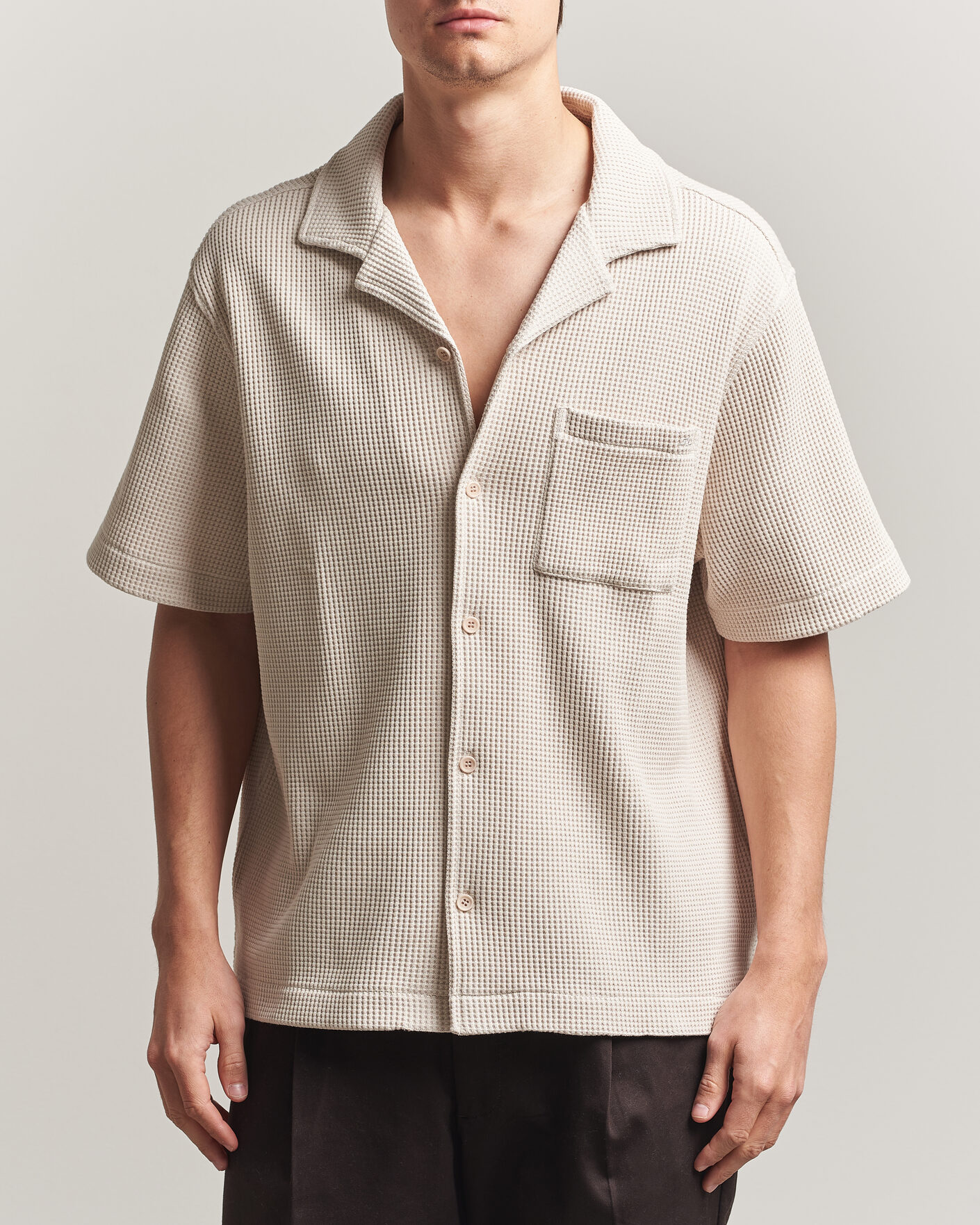 Herre | Skjorter | J.Lindeberg | Theron Waffle Resort Shirt Moonbeam