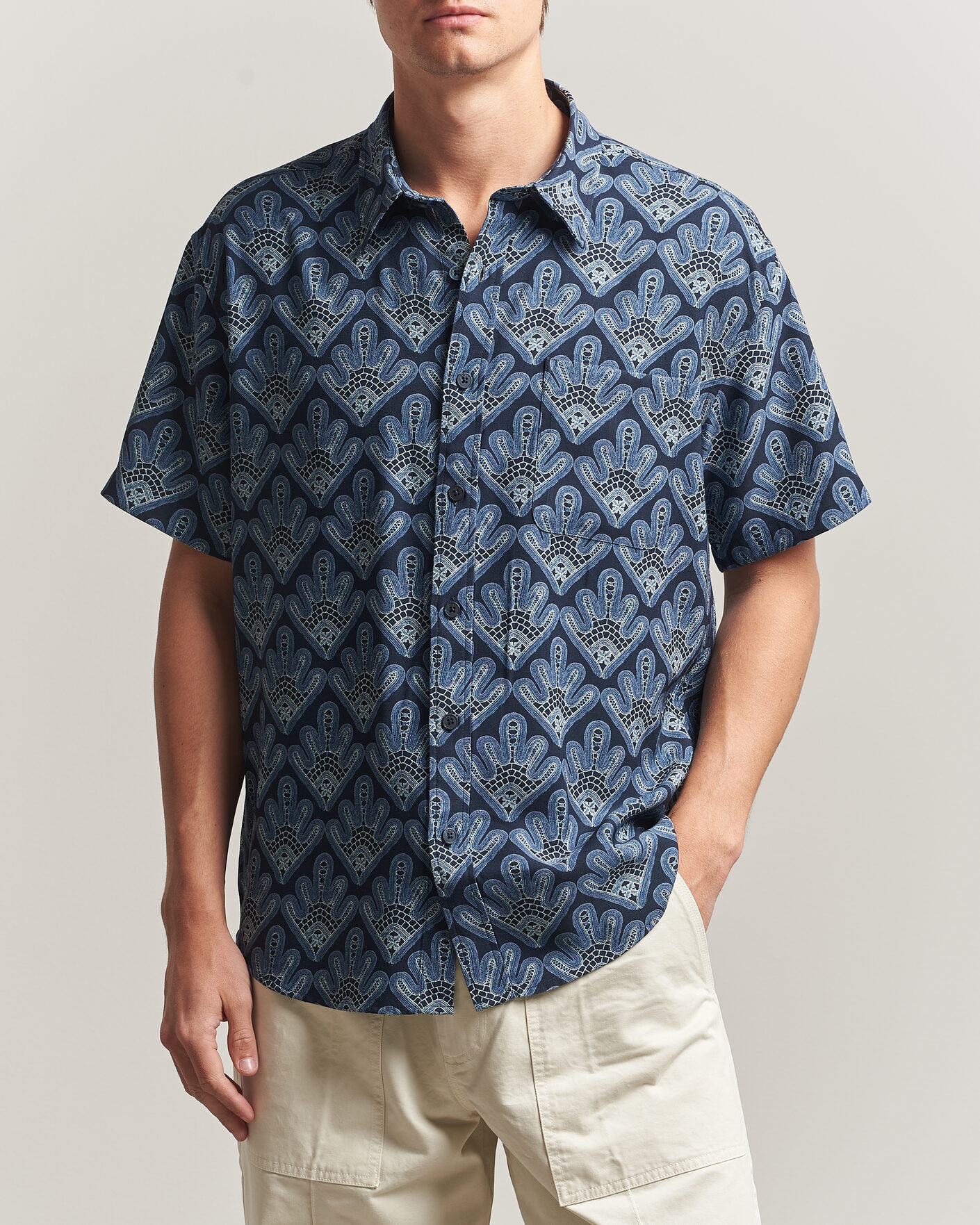 Herre | Skjorter | NN07 | Deon Printed Short Sleeve Shirt Navy Blue