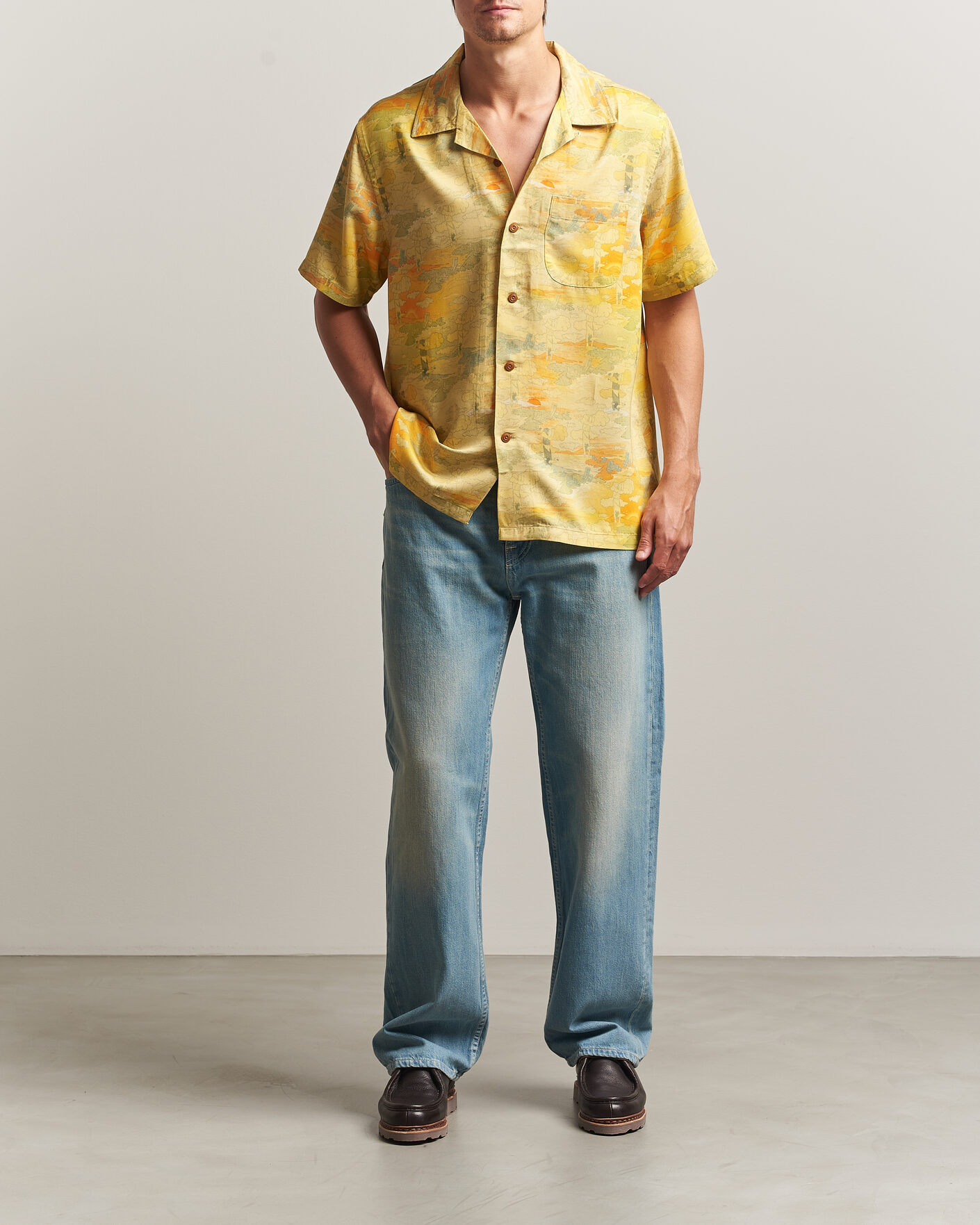 Herre | Skjorter | Nudie Jeans | Arvid Hawaii Shirt Drift Away