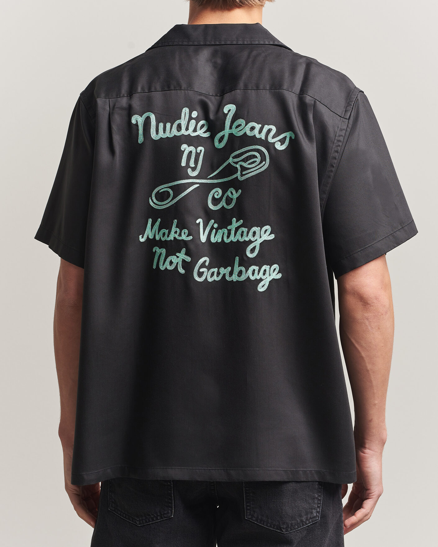 Herre | Skjorter | Nudie Jeans | Arthur Bowling Shirt Saftey Pi Black