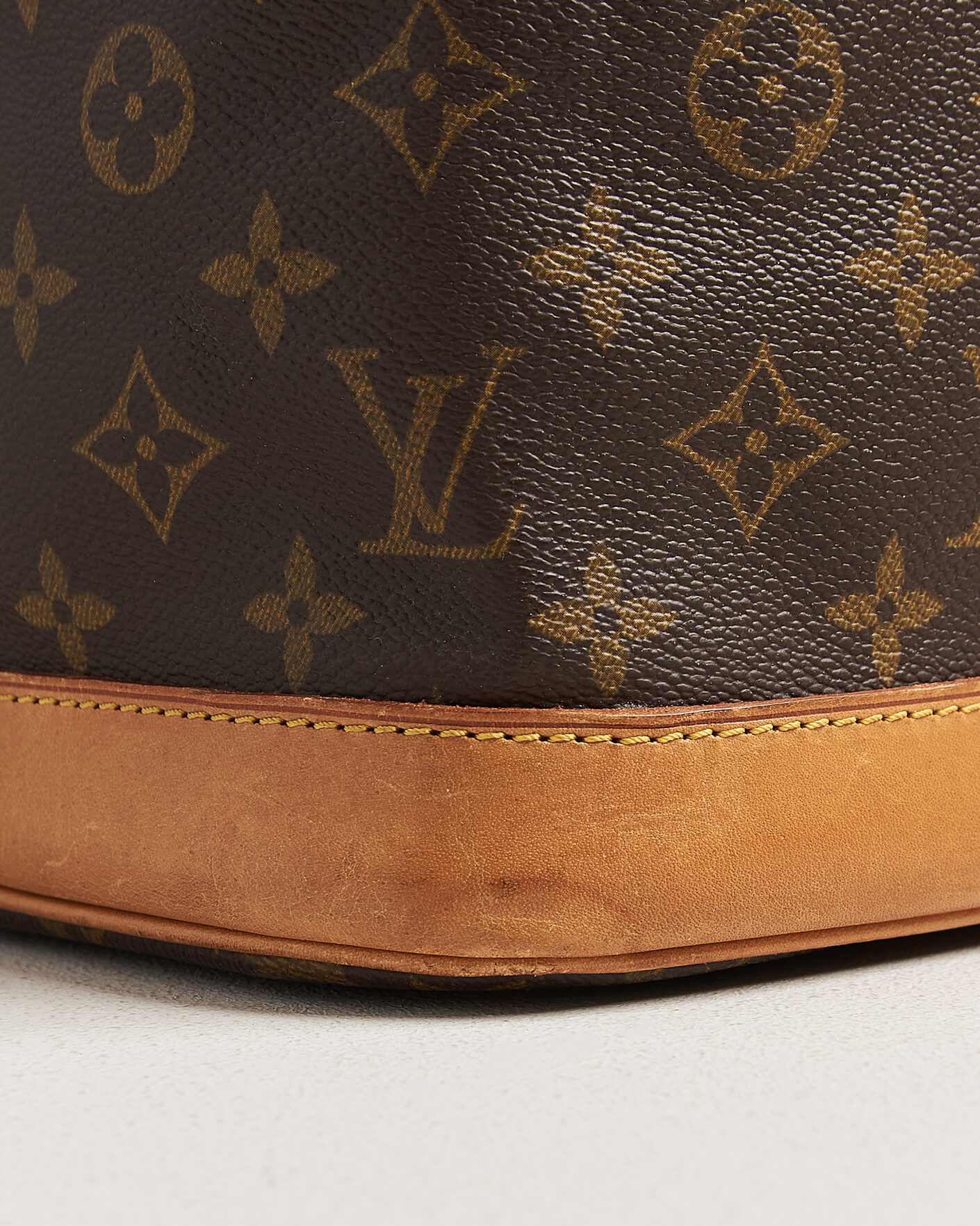 Herre | Pre-Owned & Vintage Bags | Louis Vuitton Pre-Owned | Cruiser Bag 40 Monogram