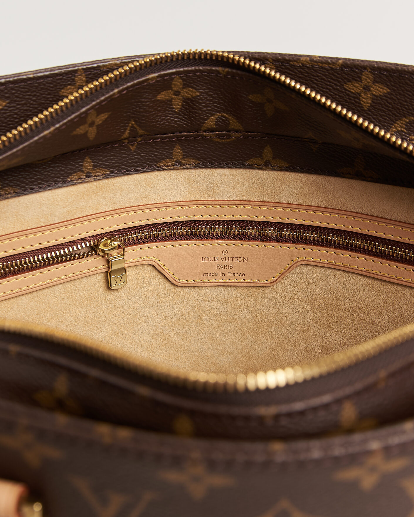 Herre | Pre-Owned & Vintage Bags | Louis Vuitton Pre-Owned | Luco Bag Monogram
