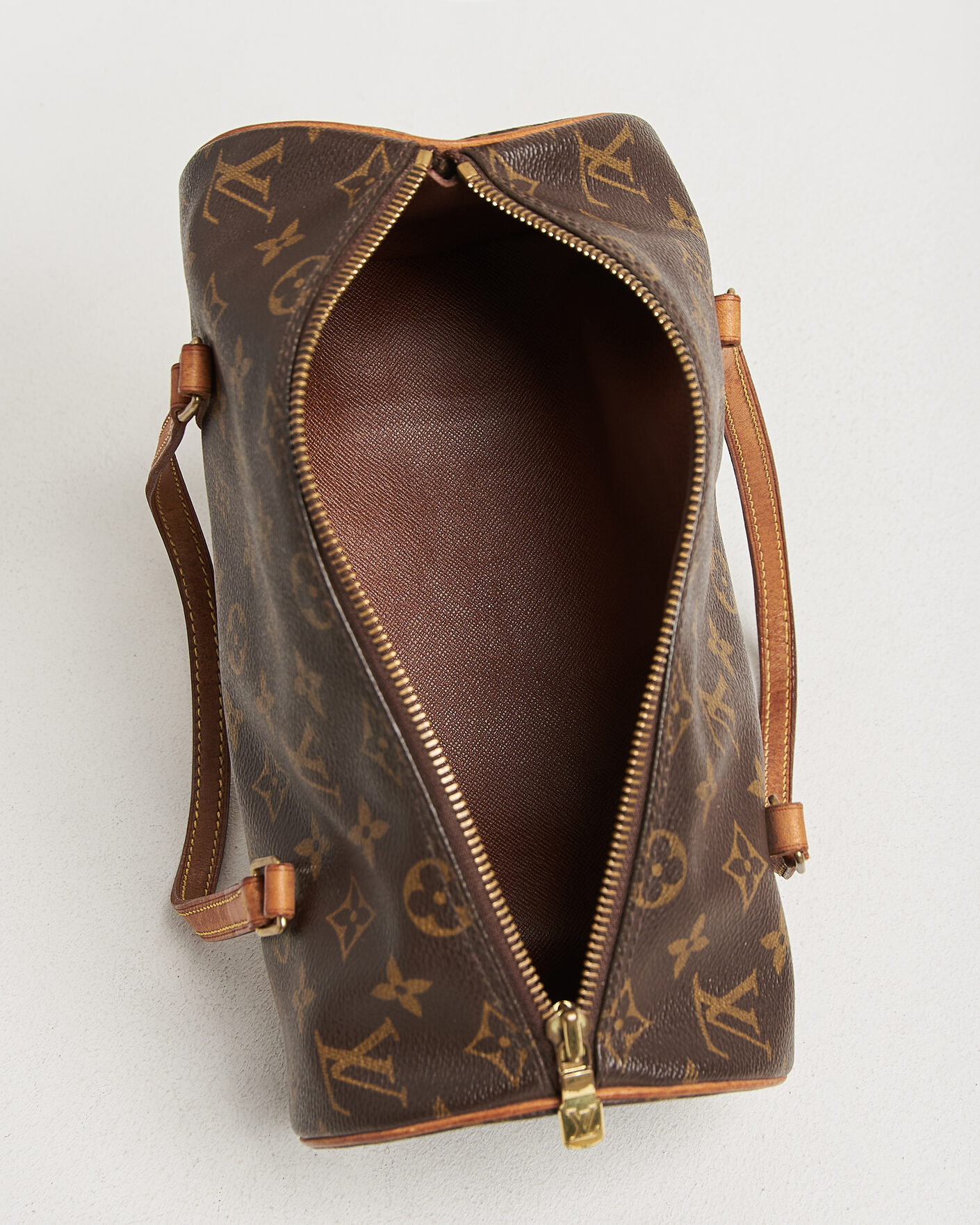 Herre | Pre-Owned & Vintage Bags | Louis Vuitton Pre-Owned | Papillon 26 Monogram