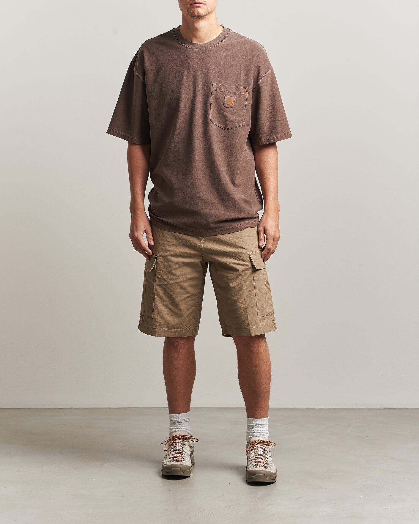 Herre | T-Shirts | Carhartt WIP | Loose Pocket T-Shirt Tobacco