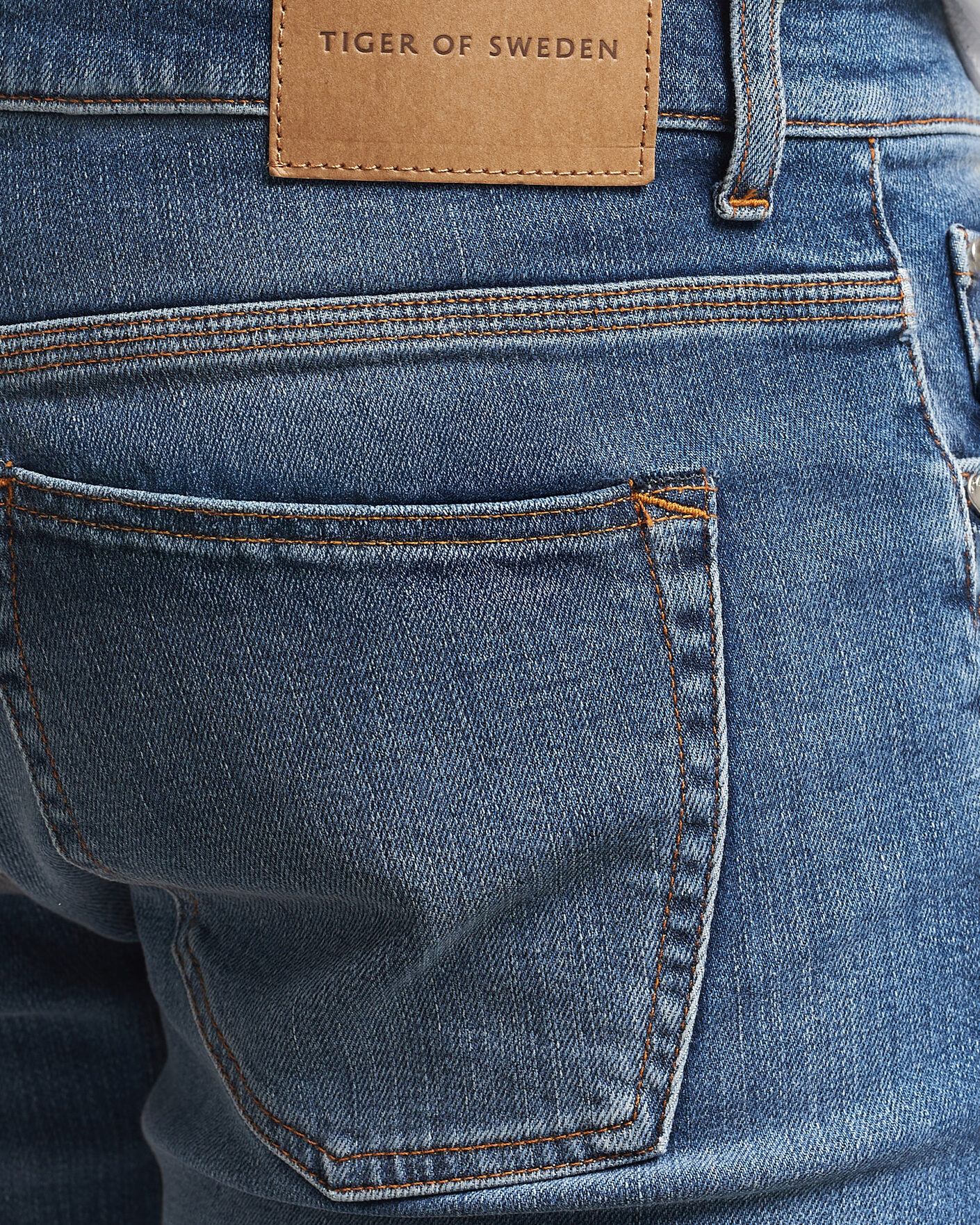 Herre | Bukser | Tiger of Sweden | Des Jeans Medium Blue