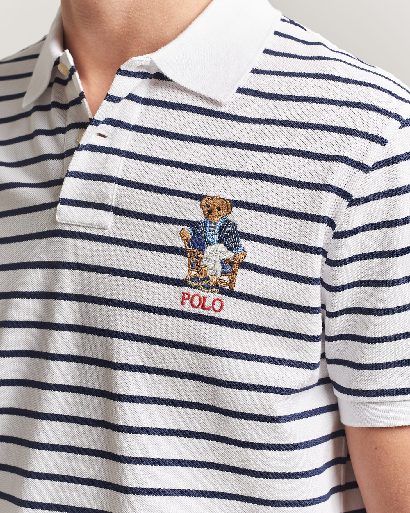 Herre | Pikéer | Polo Ralph Lauren | Newport Bear Striped Custom Slim Polo White/Navy