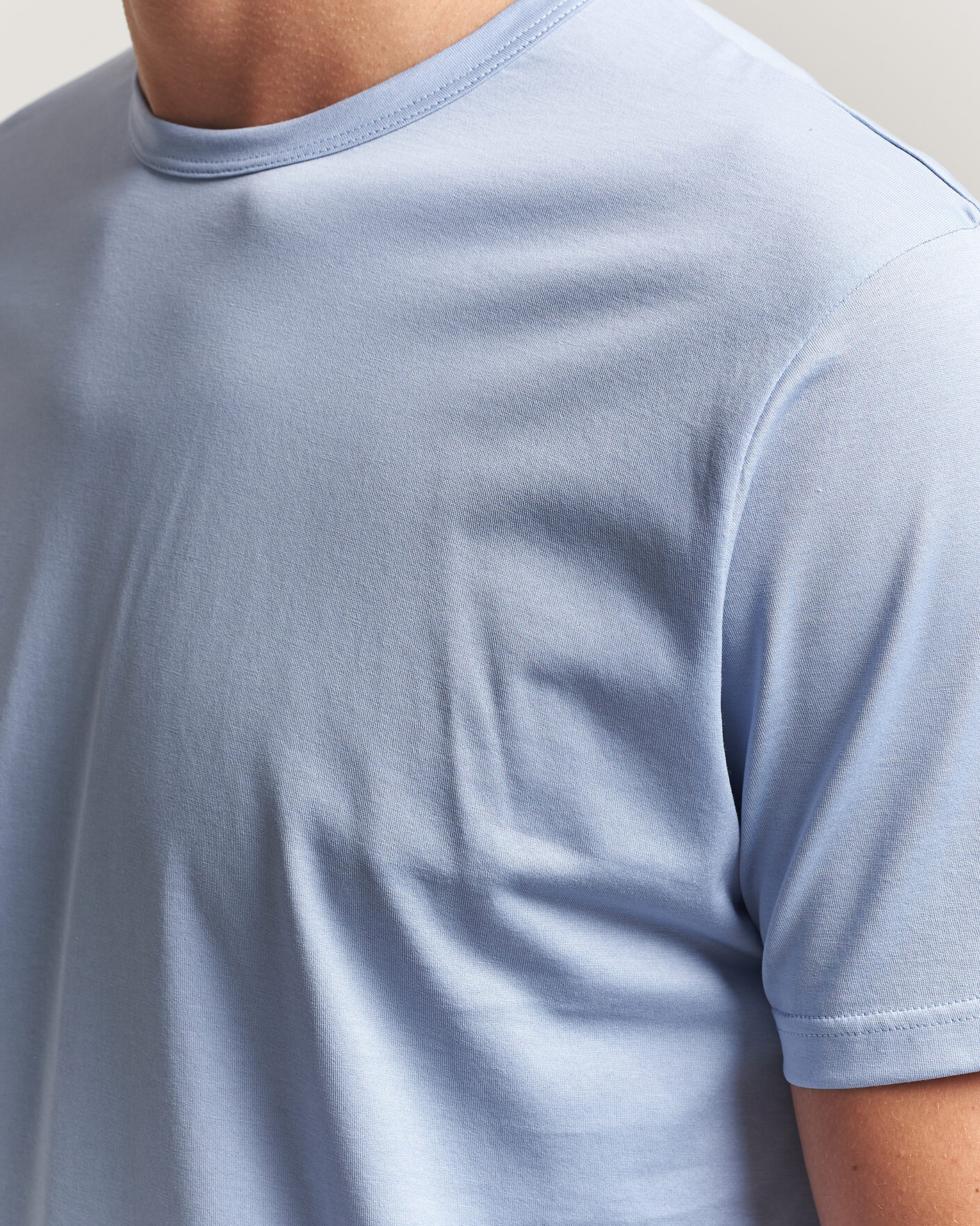 Herre | T-Shirts | Sunspel | Crew Neck Q82 Cotton T-Shirt Sky Blue