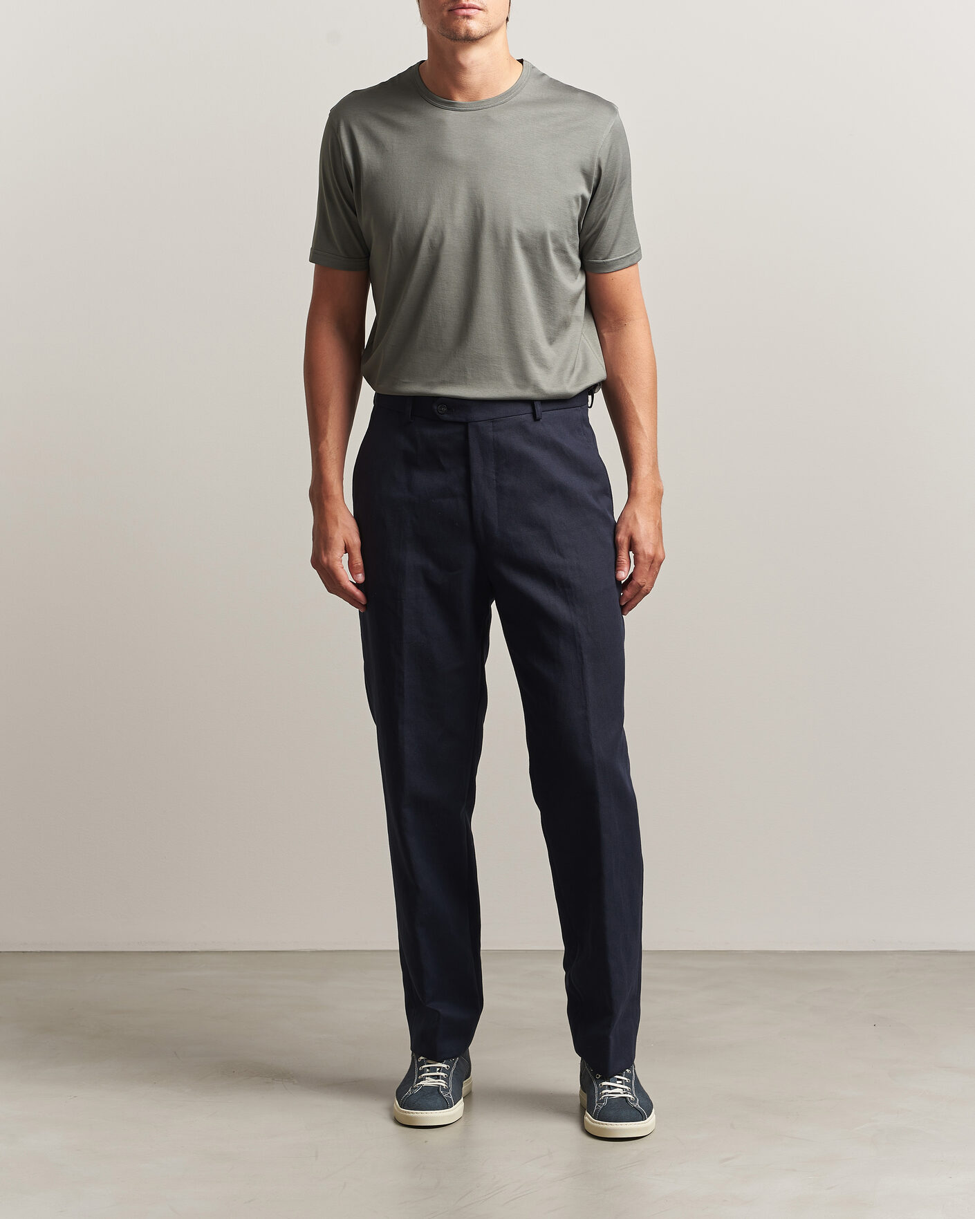 Herre | T-Shirts | Sunspel | Crew Neck Q82 Cotton T-Shirt Fossil Grey