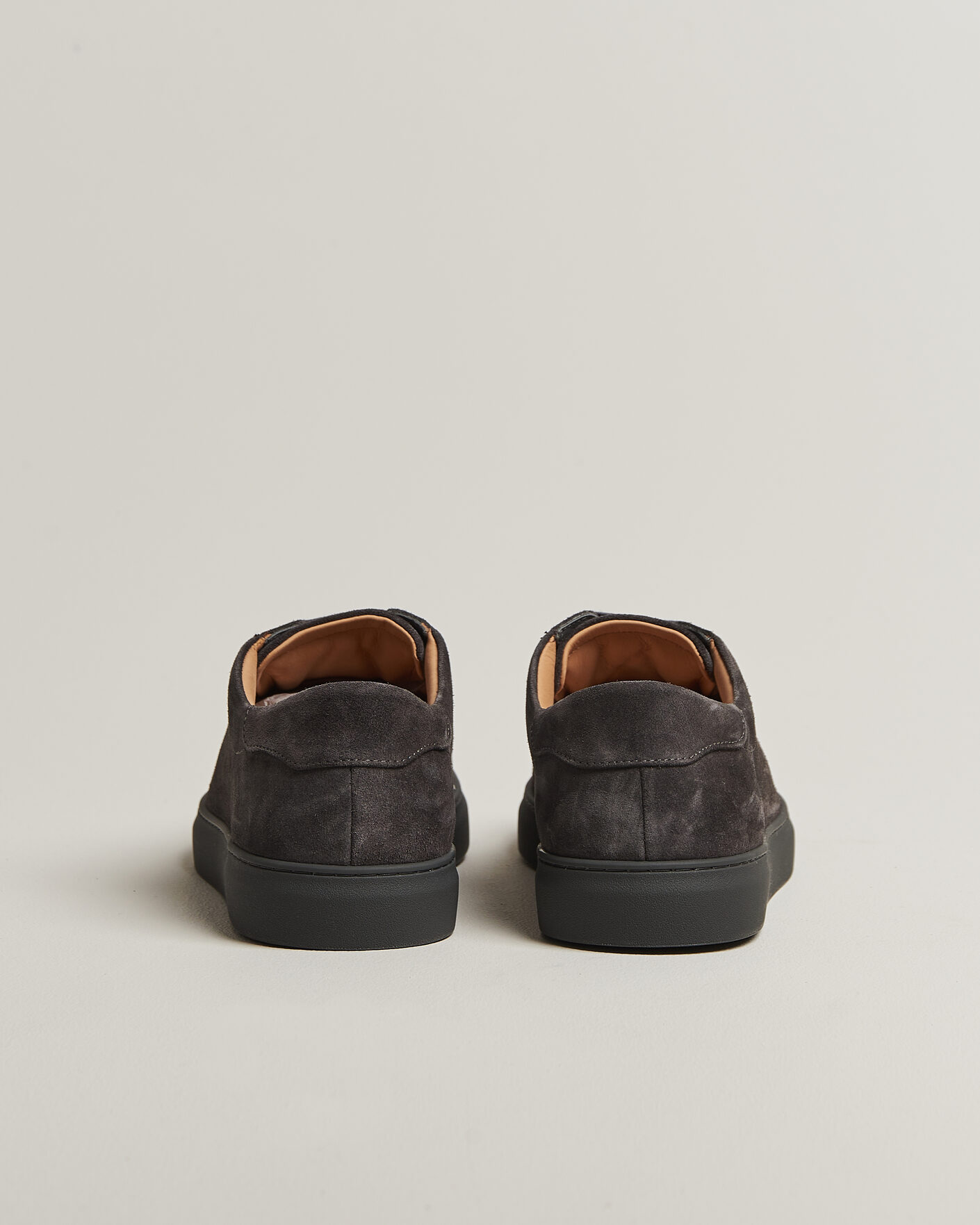 Herre | Sneakers | Myrqvist | Oaxen Monochrome III Sneakers Dark Grey Suede