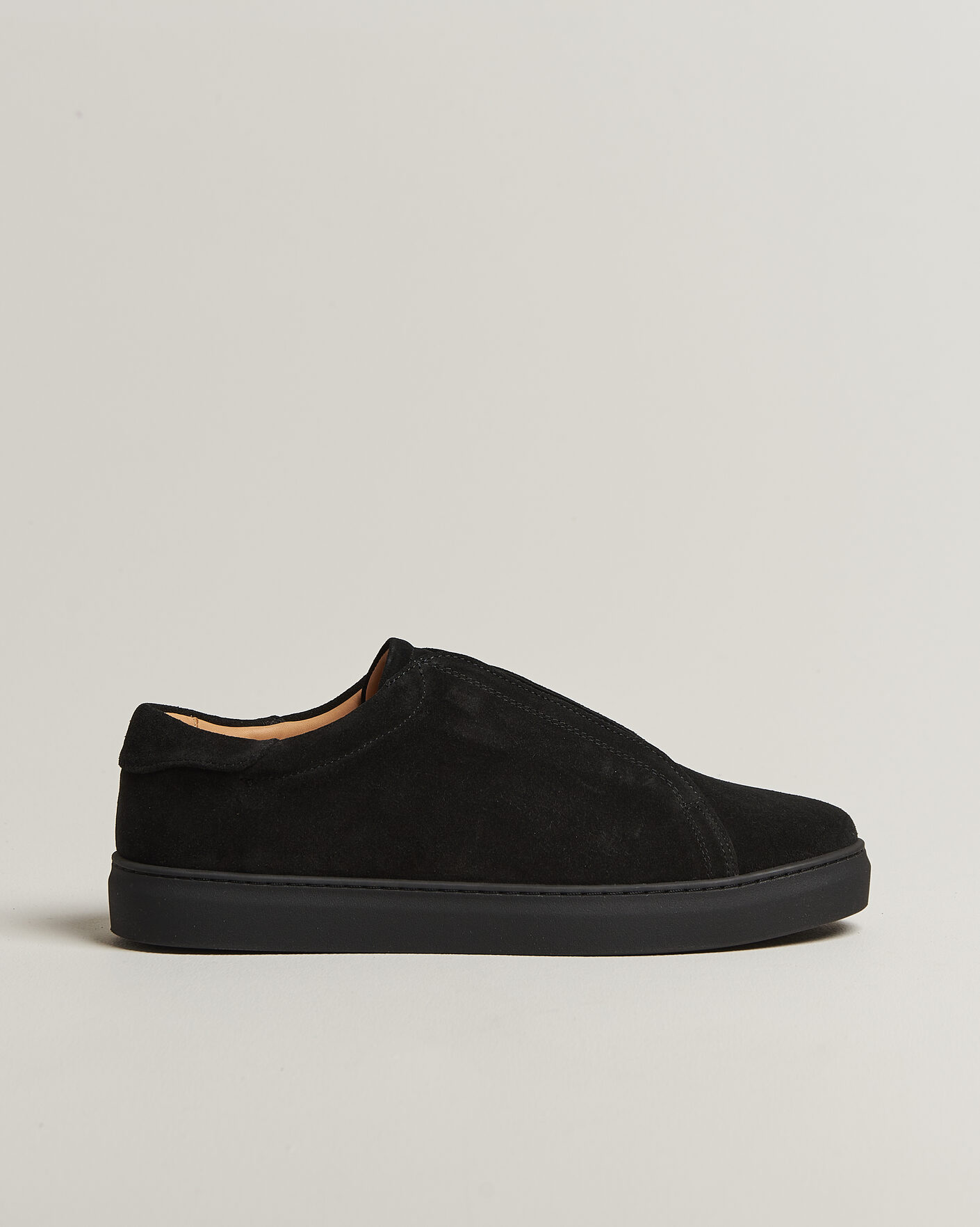 Herre | Sneakers | Myrqvist | Alnö Monochrome II Sneakers Black Suede