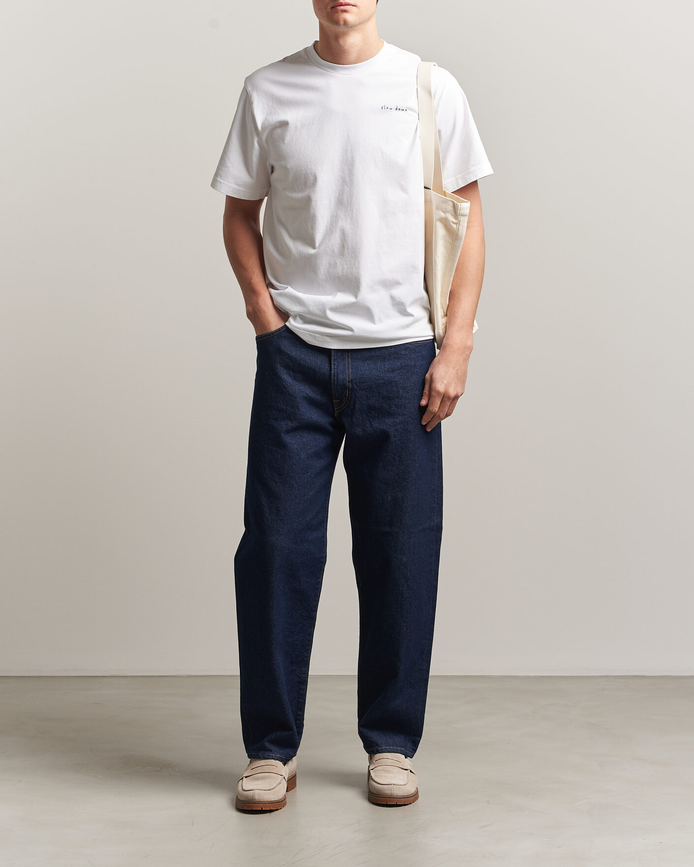 Herre | T-Shirts | Forét | Slow Down T-Shirt White