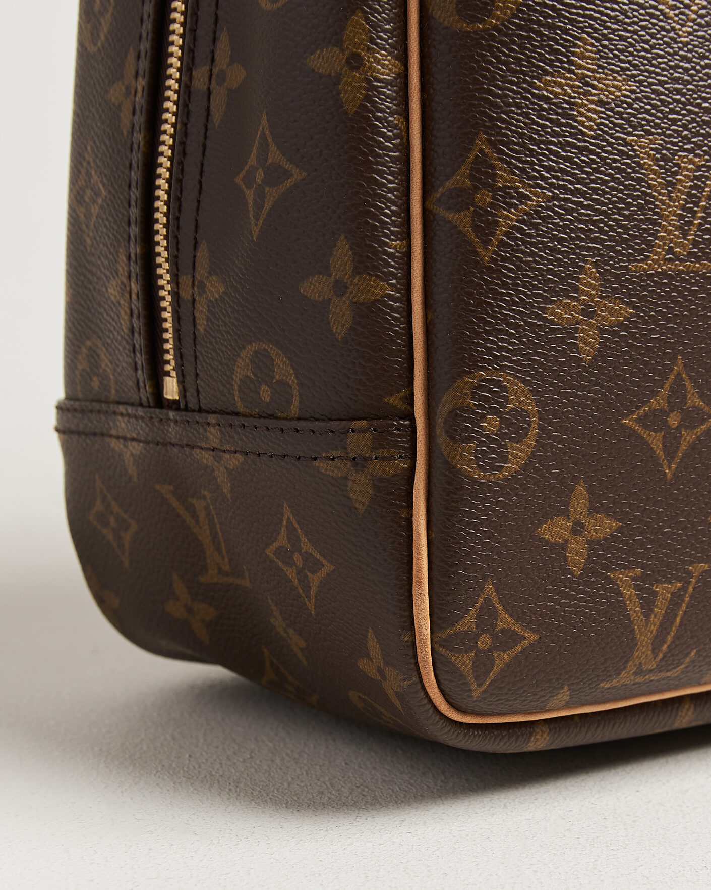 Herre | Pre-Owned & Vintage Bags | Louis Vuitton Pre-Owned | Deauville Bag Monogram