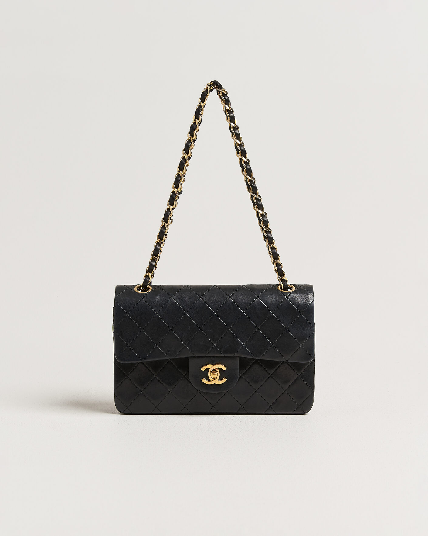 Herre | Pre-Owned & Vintage Bags | Chanel Pre-Owned | Classic Small Double Flap Bag Black